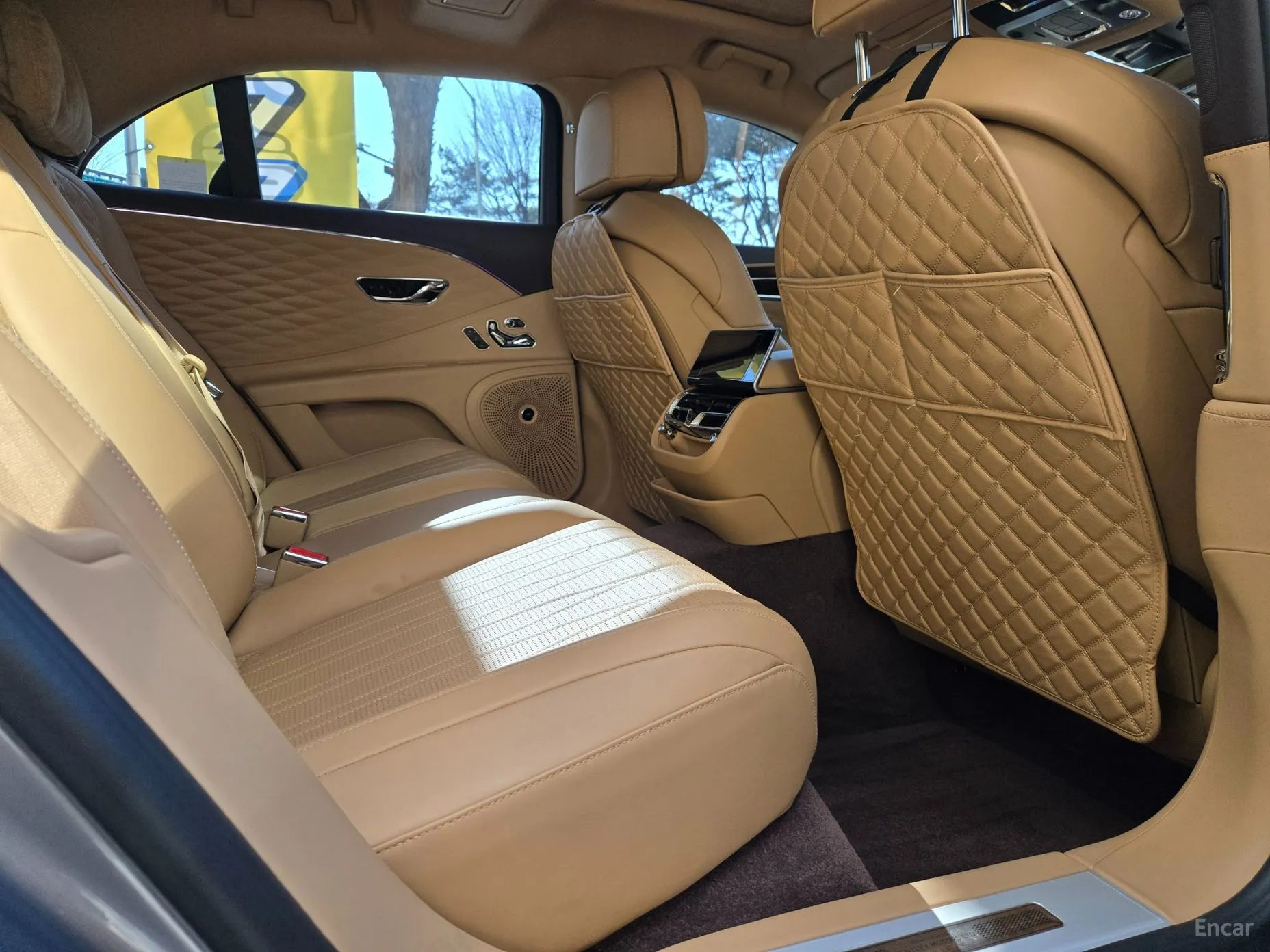 Bentley Flying Spur 3rd Generation превью 7