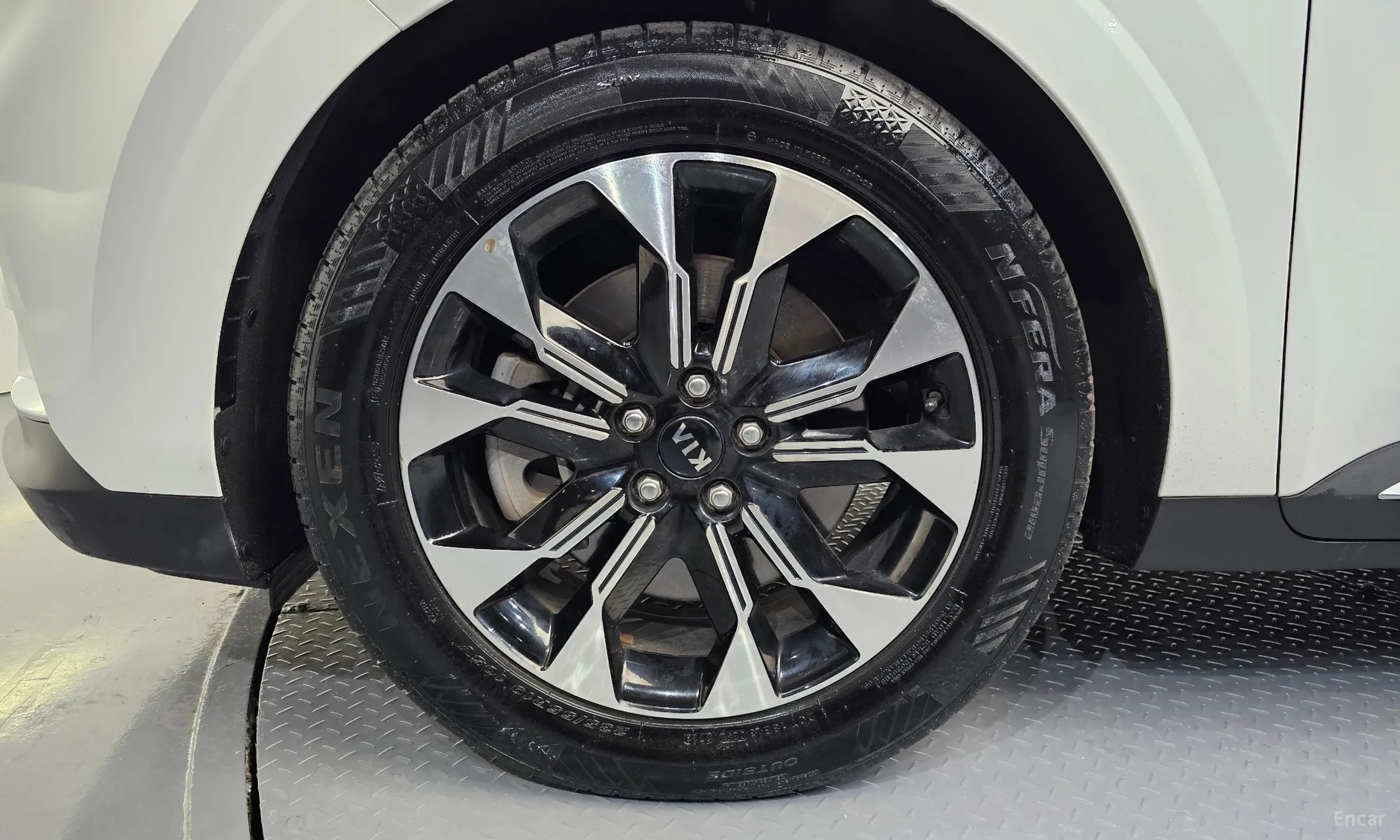 Kia Carnival Gen 4 превью 5