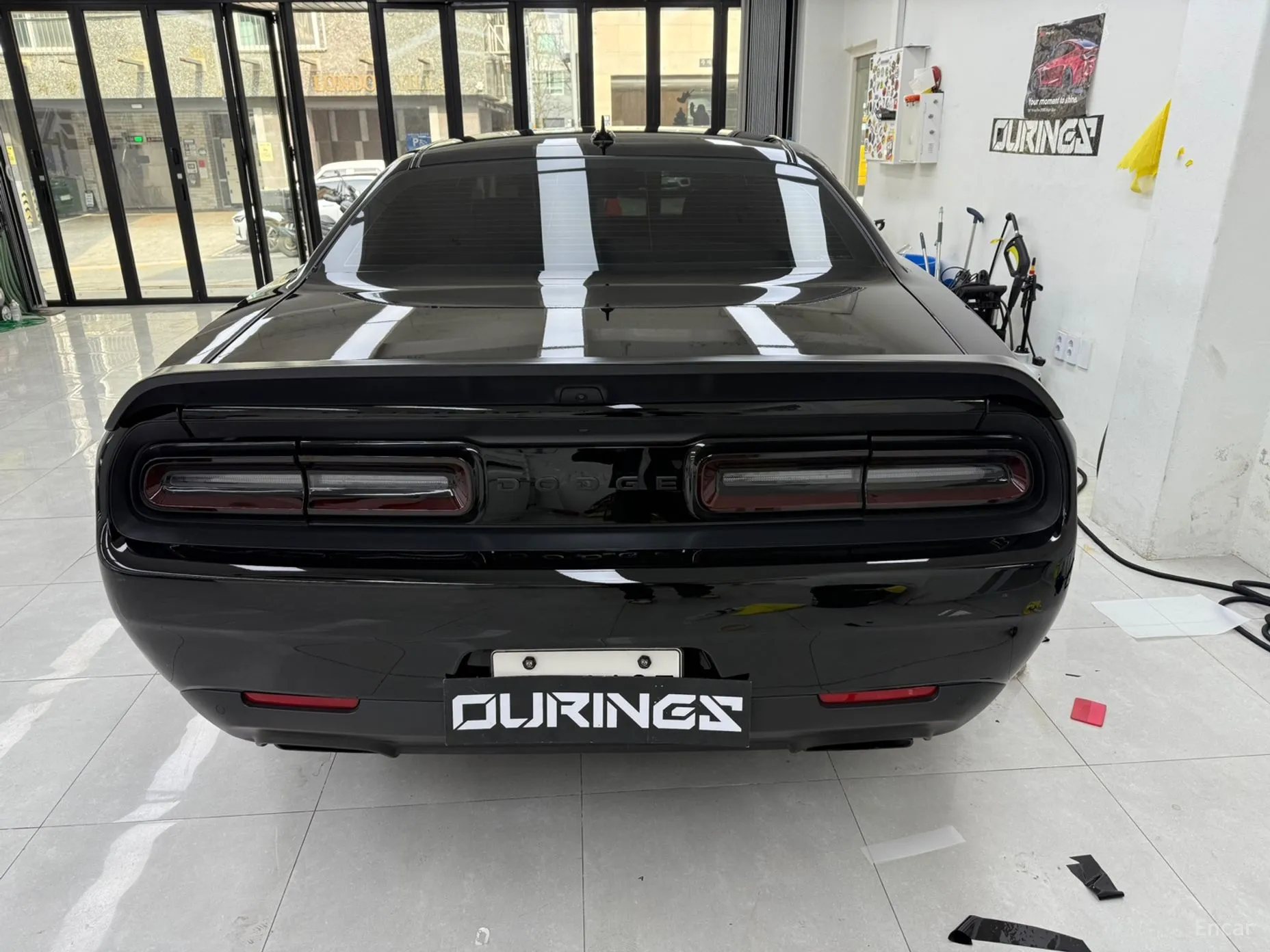 Dodge Challenger превью 7