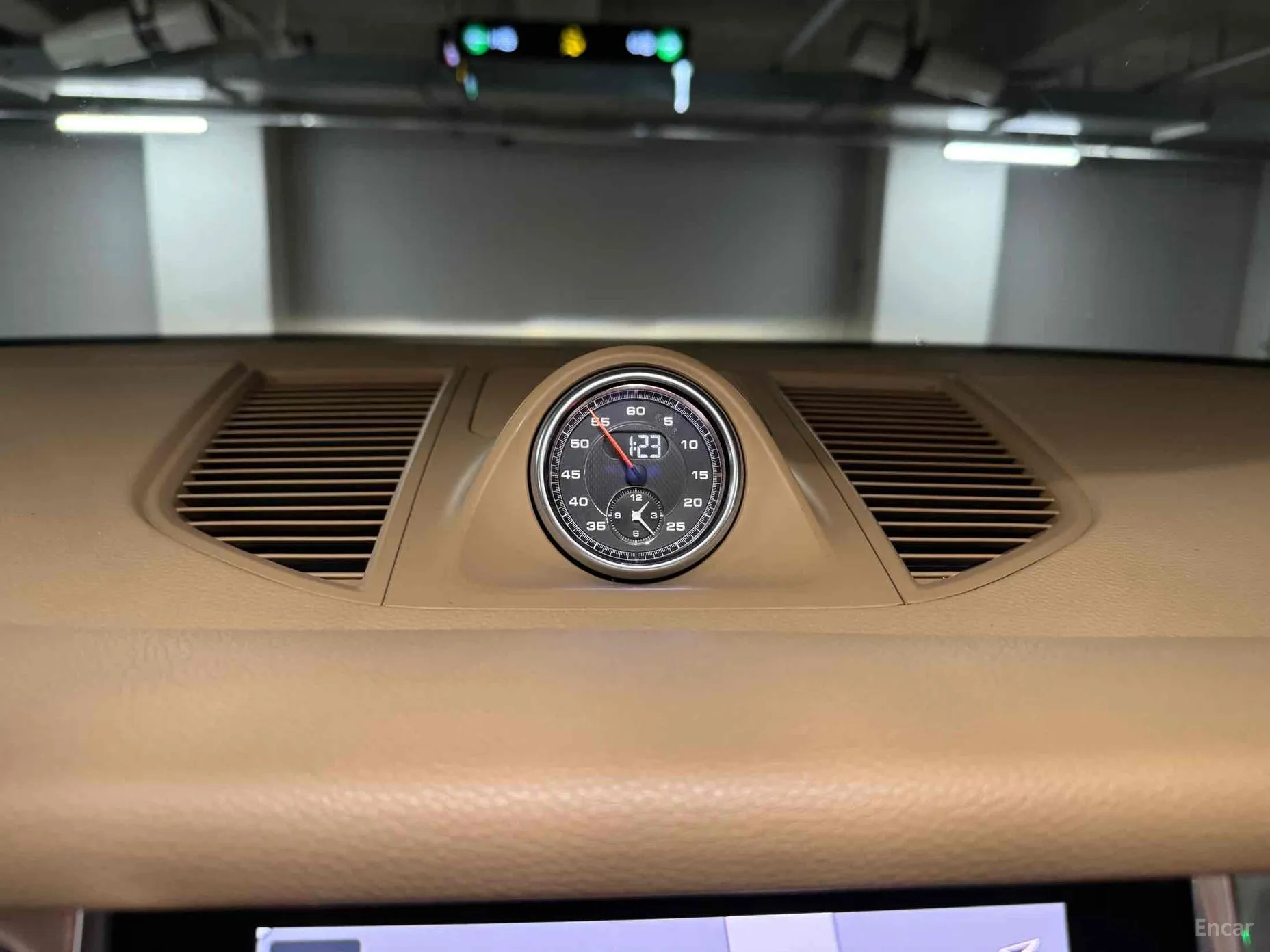 Porsche Macan превью 11