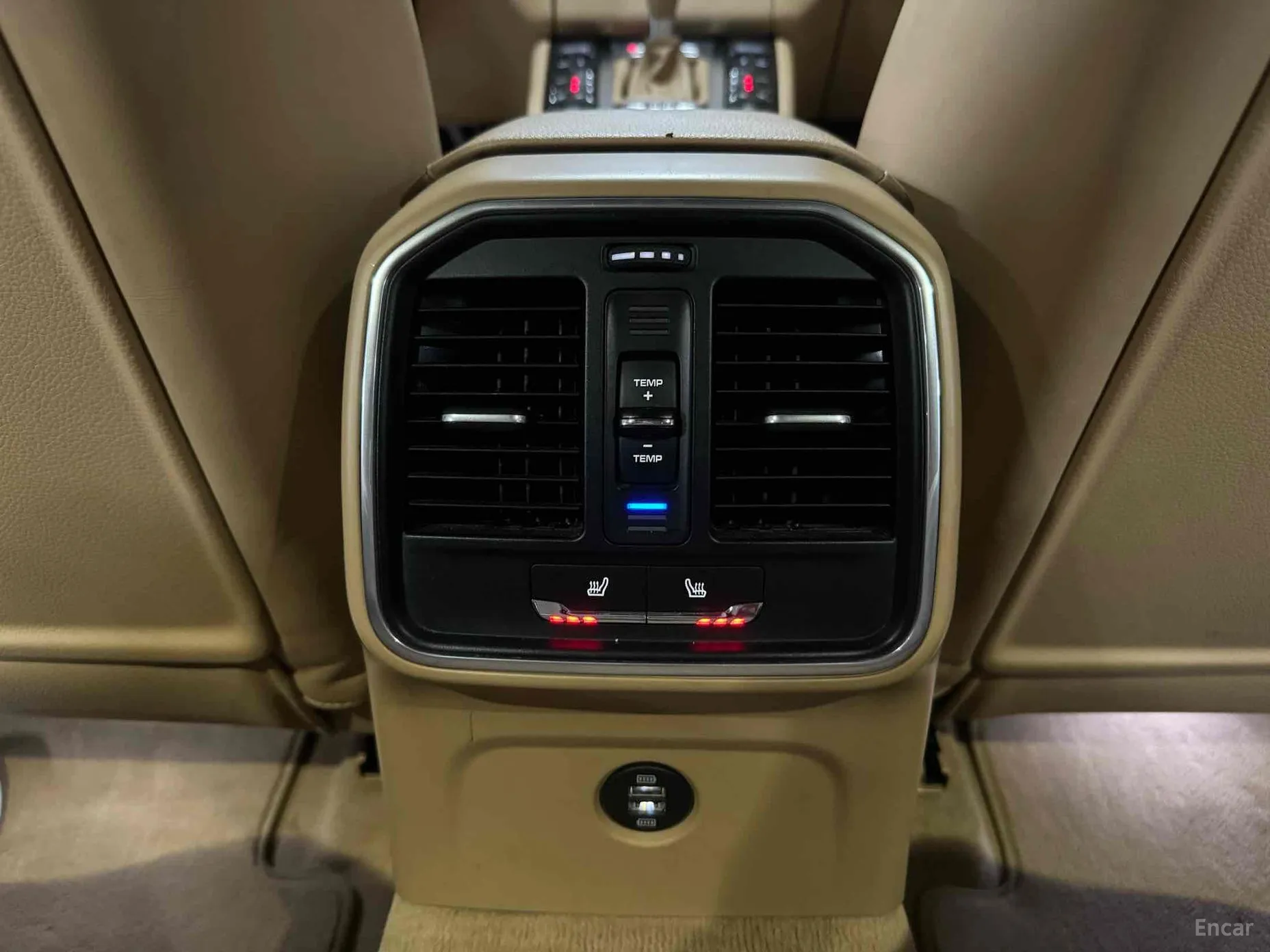 Porsche Macan превью 17