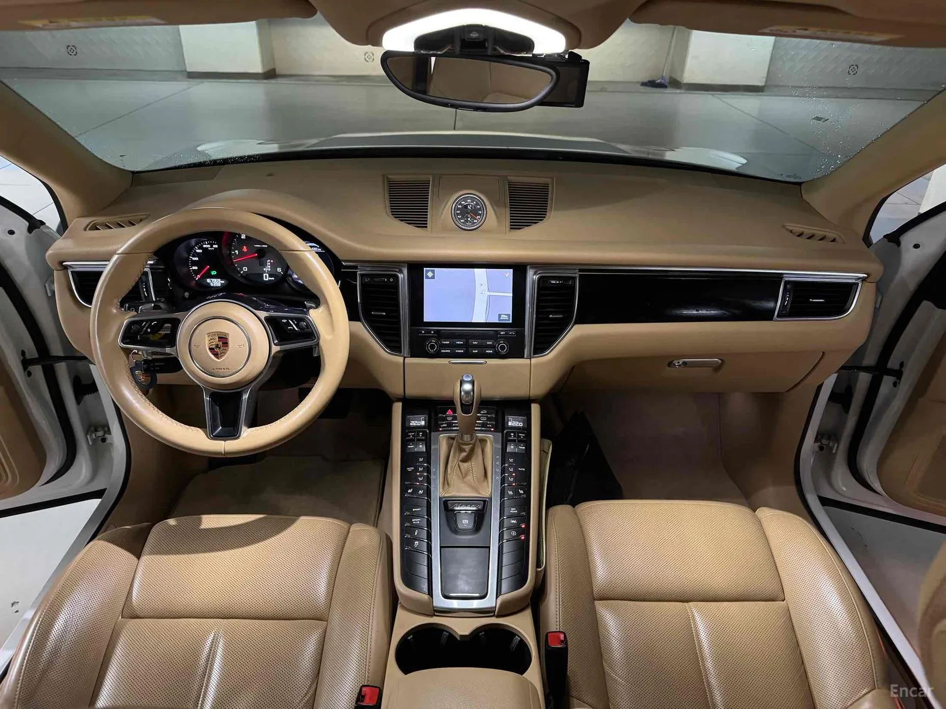 Porsche Macan превью 7