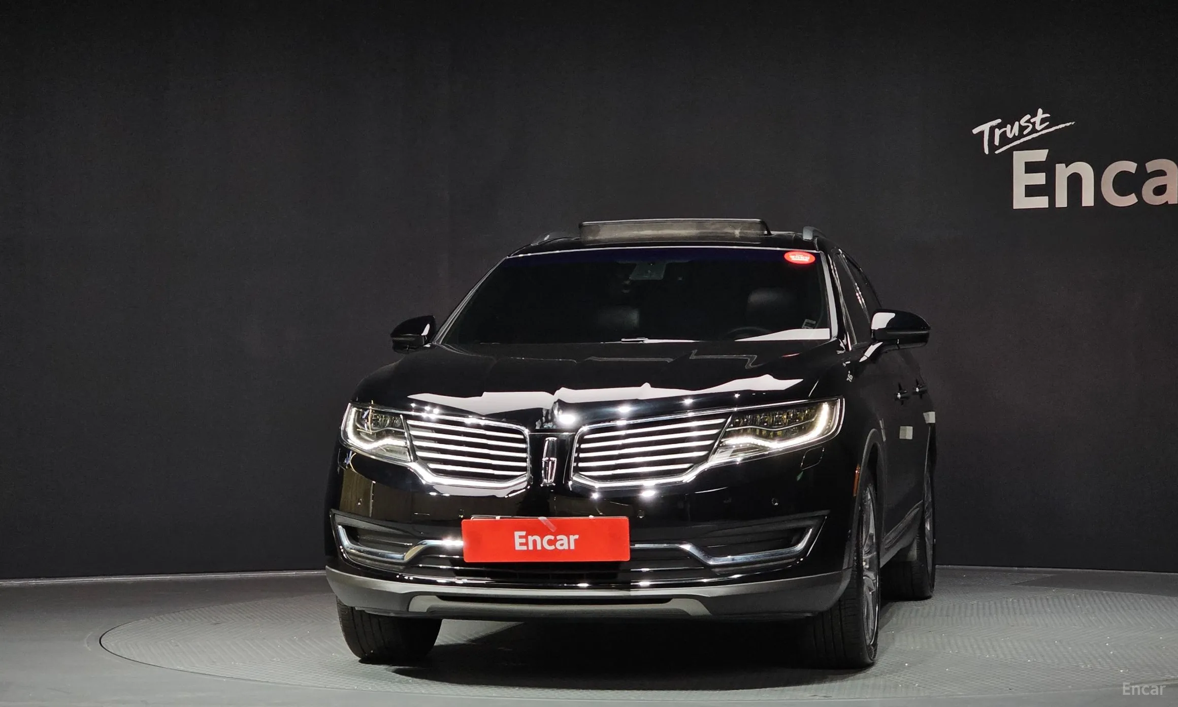 Lincoln MKX 2nd Generation превью 3