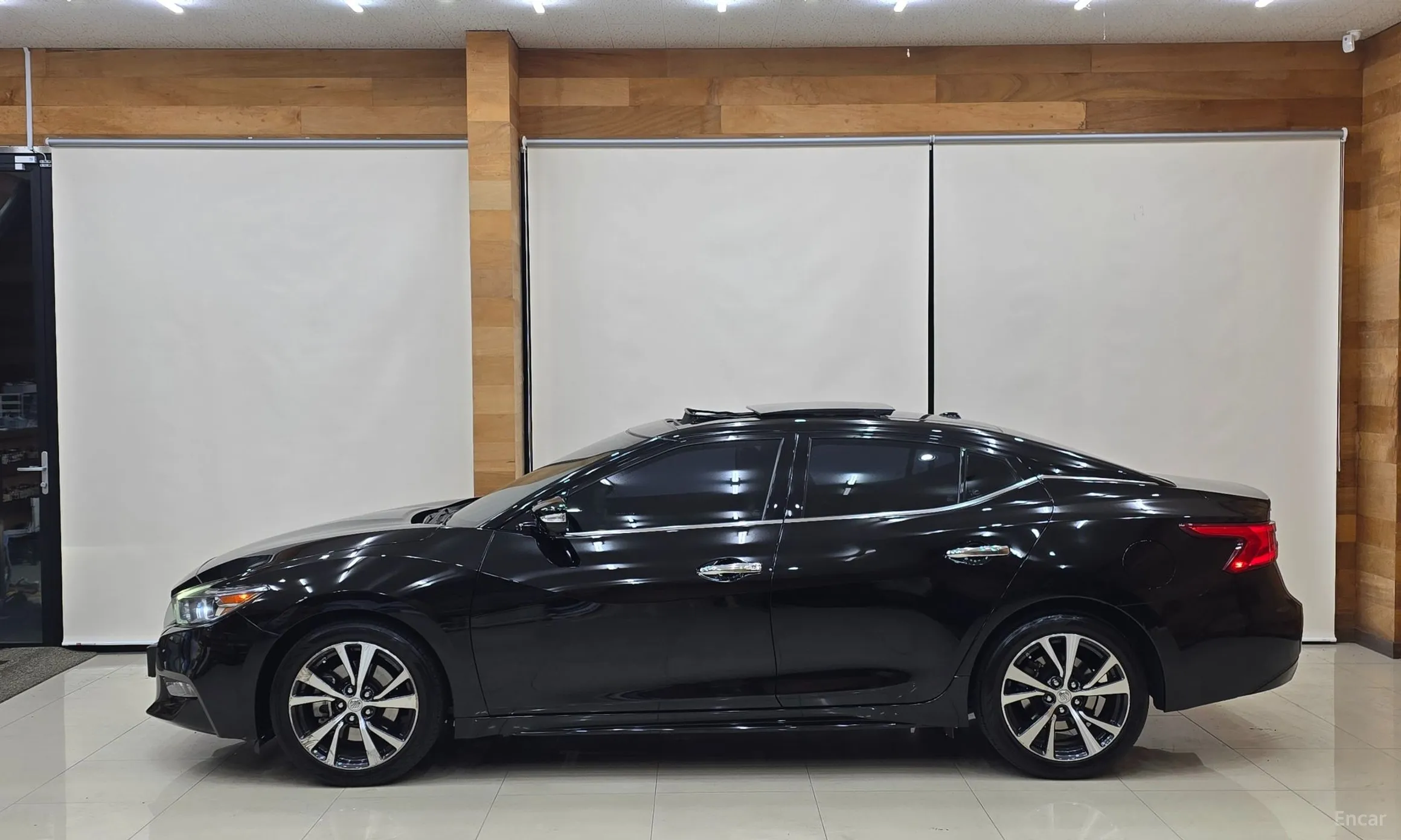 Nissan Maxima (A36) превью 5