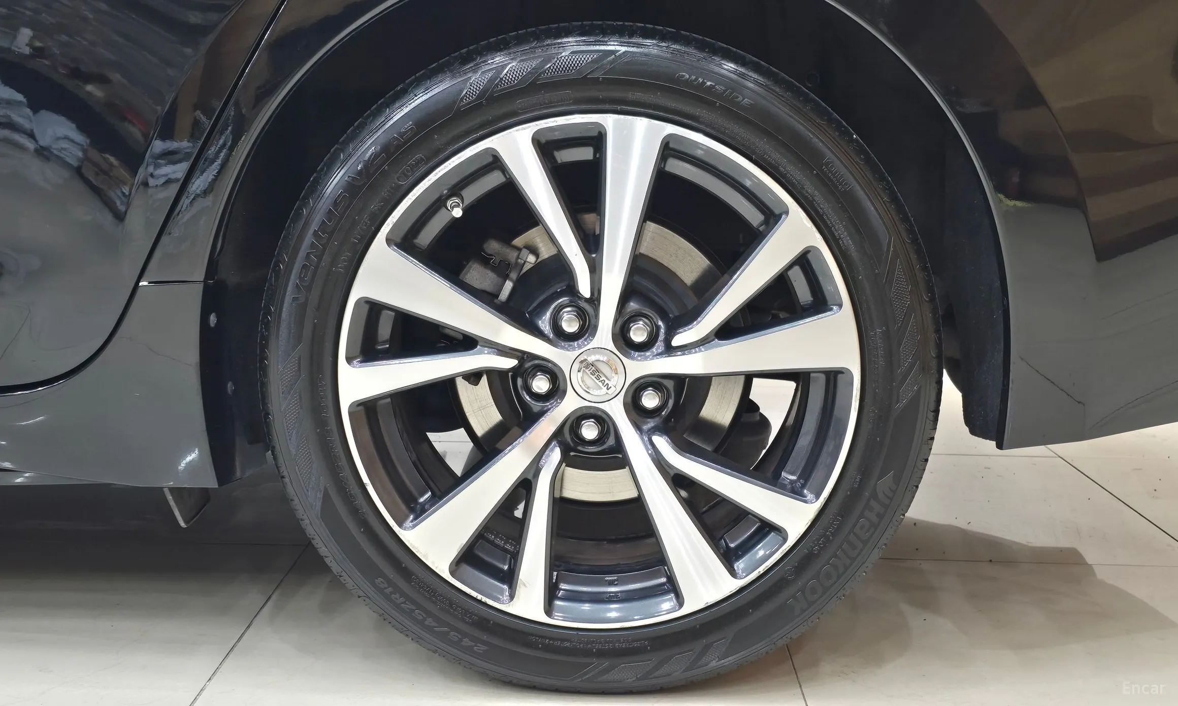 Nissan Maxima (A36) превью 6