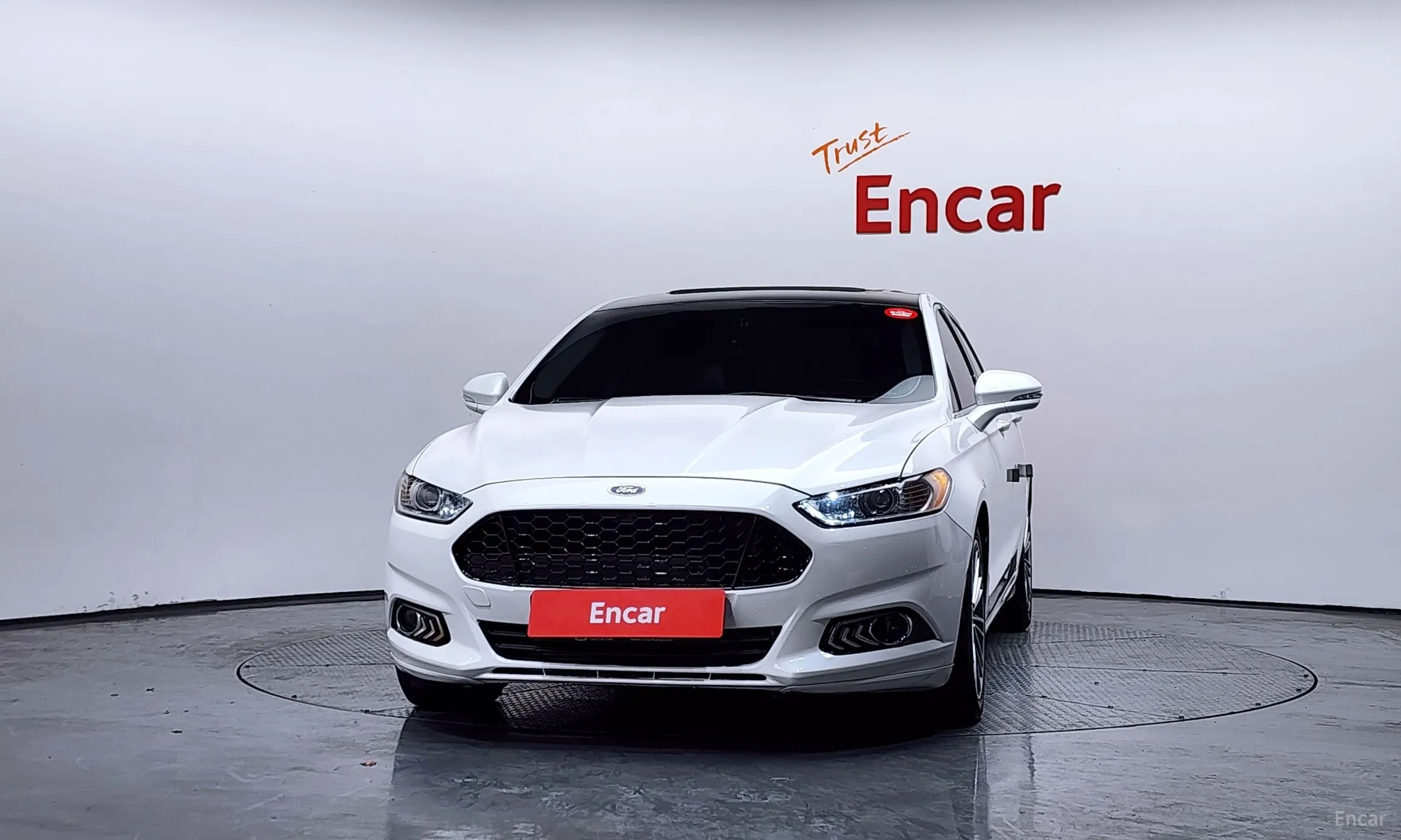 Ford Fusion превью 3