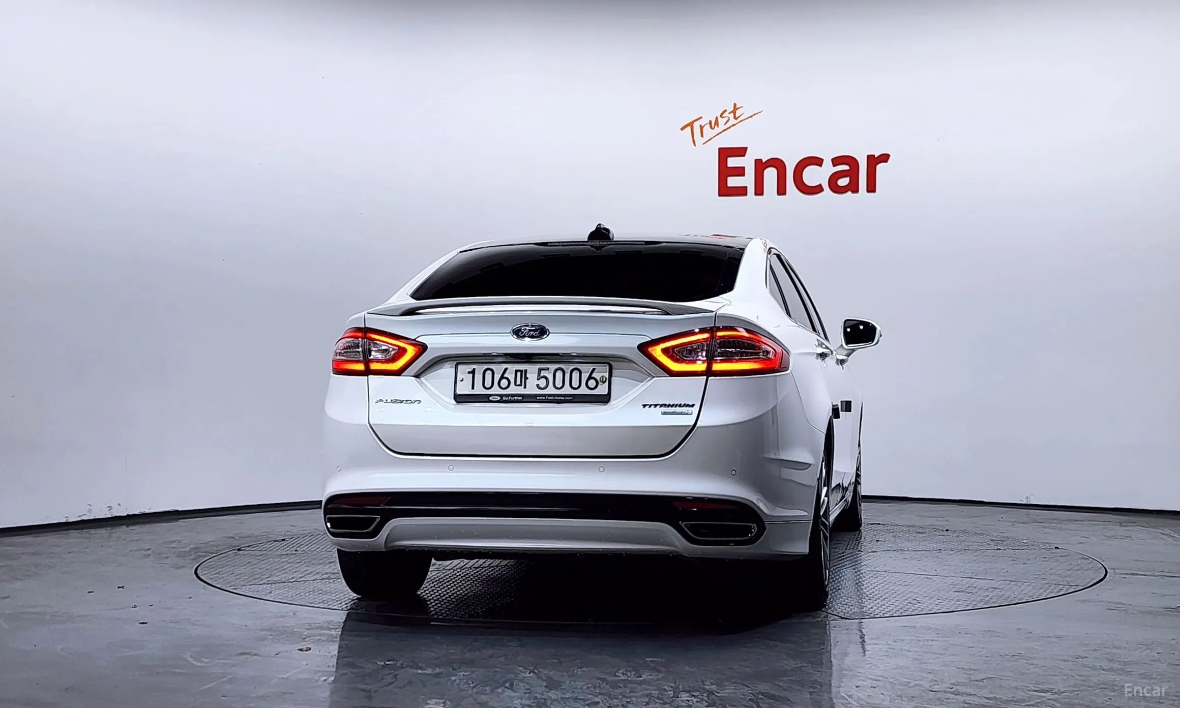 Ford Fusion превью 4