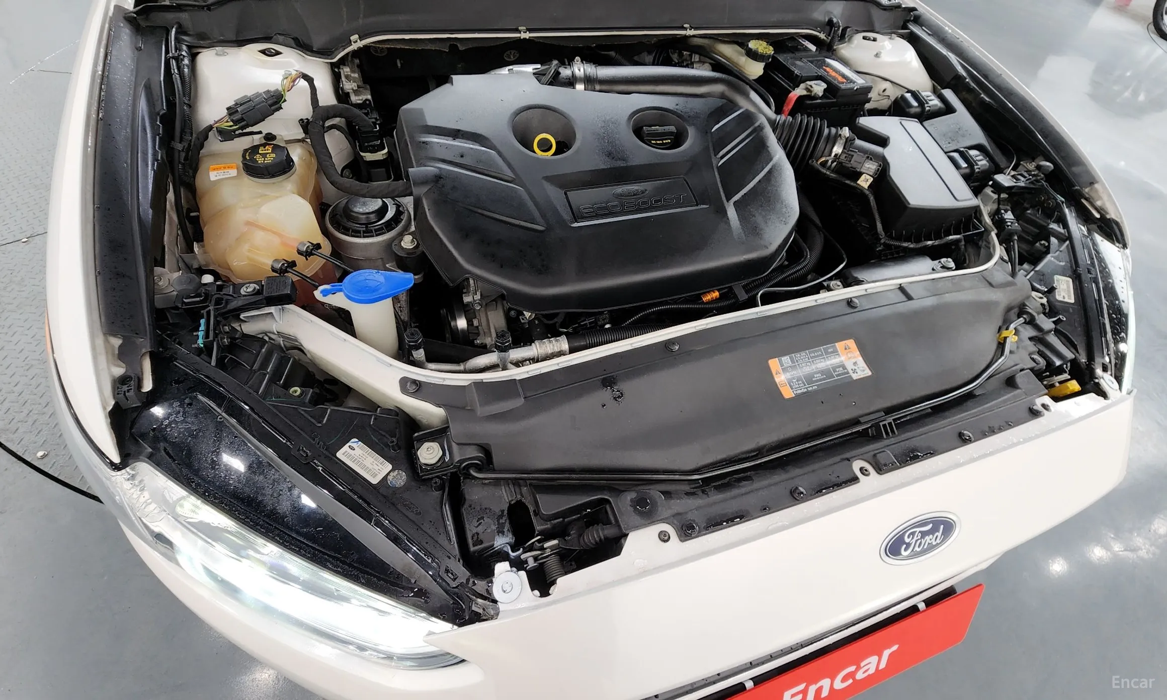 Ford Fusion превью 6