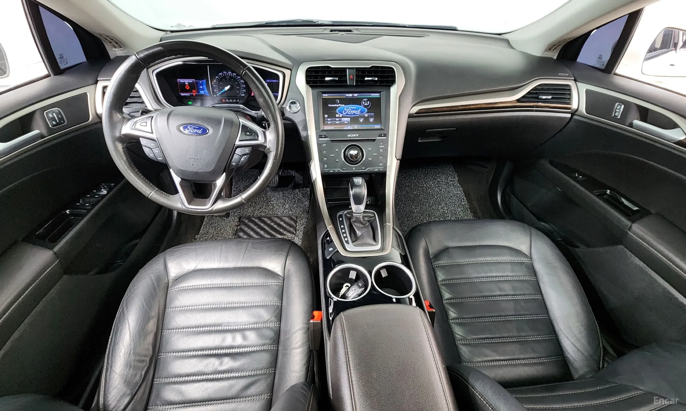 Ford Fusion превью 7
