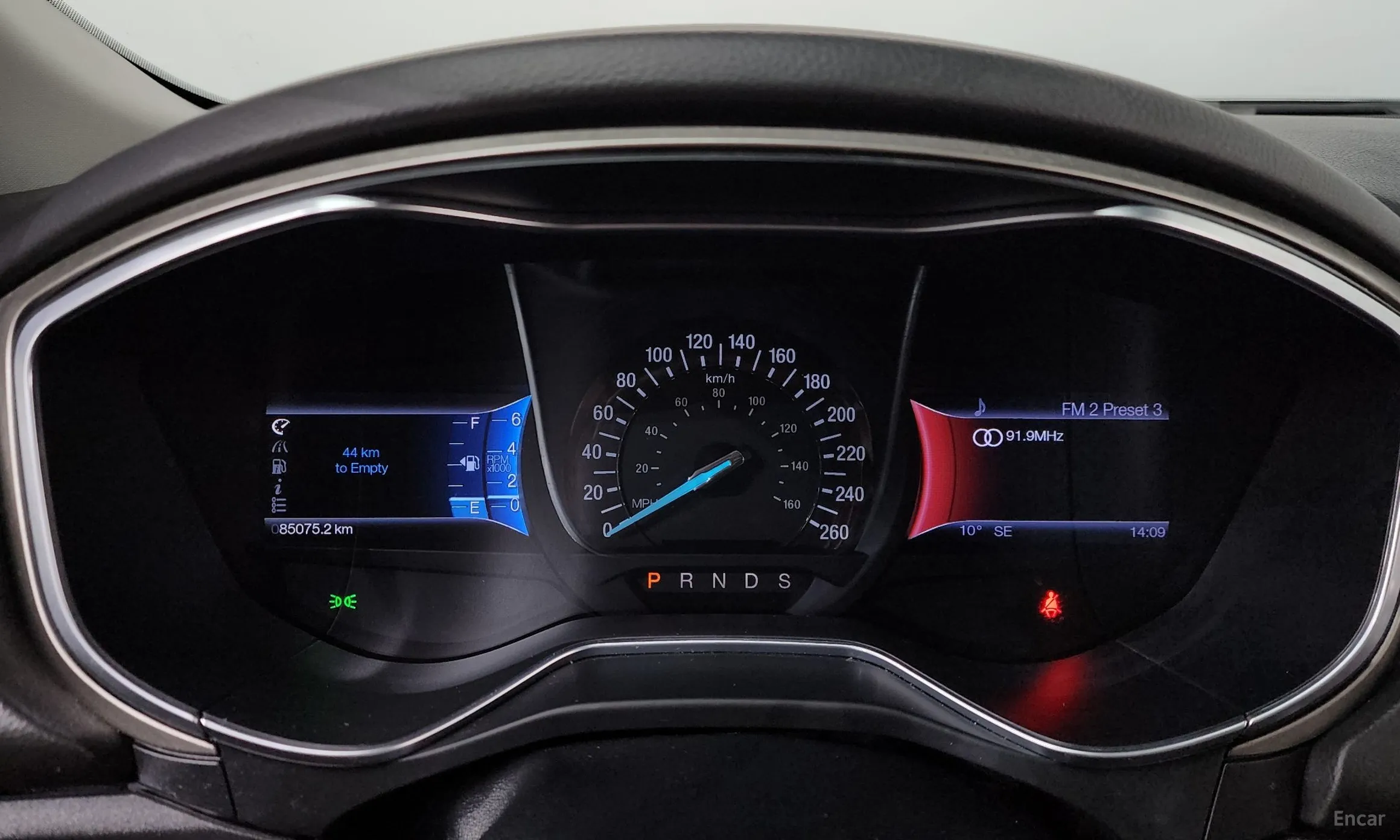 Ford Fusion превью 8