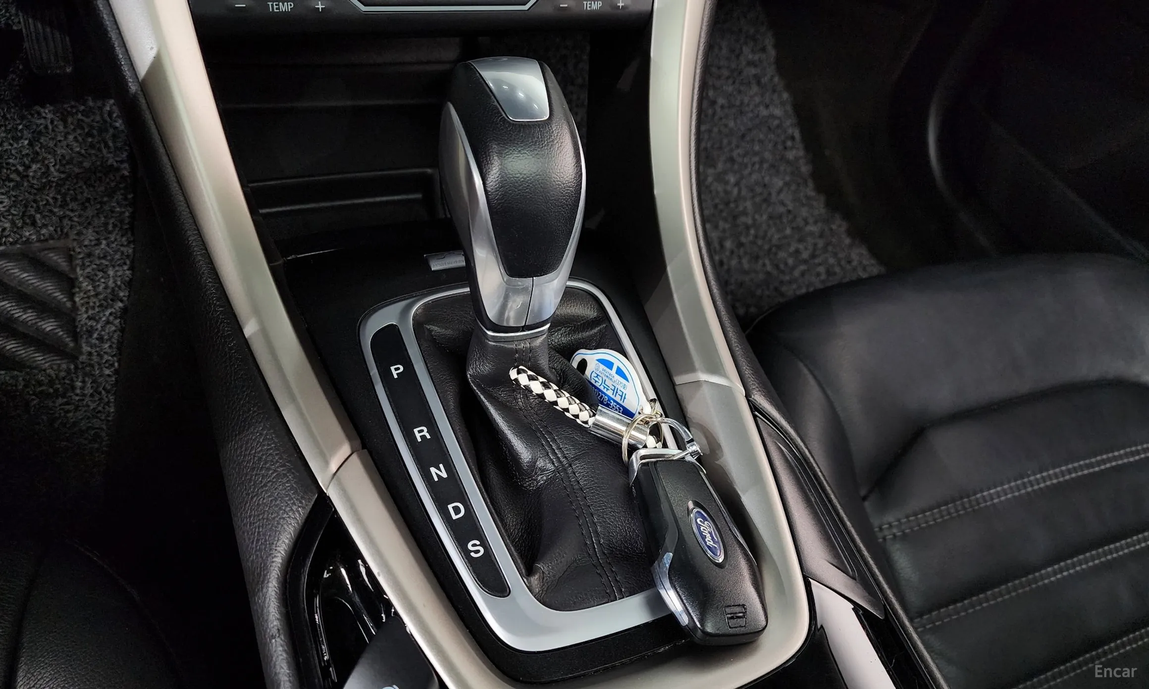 Ford Fusion превью 9