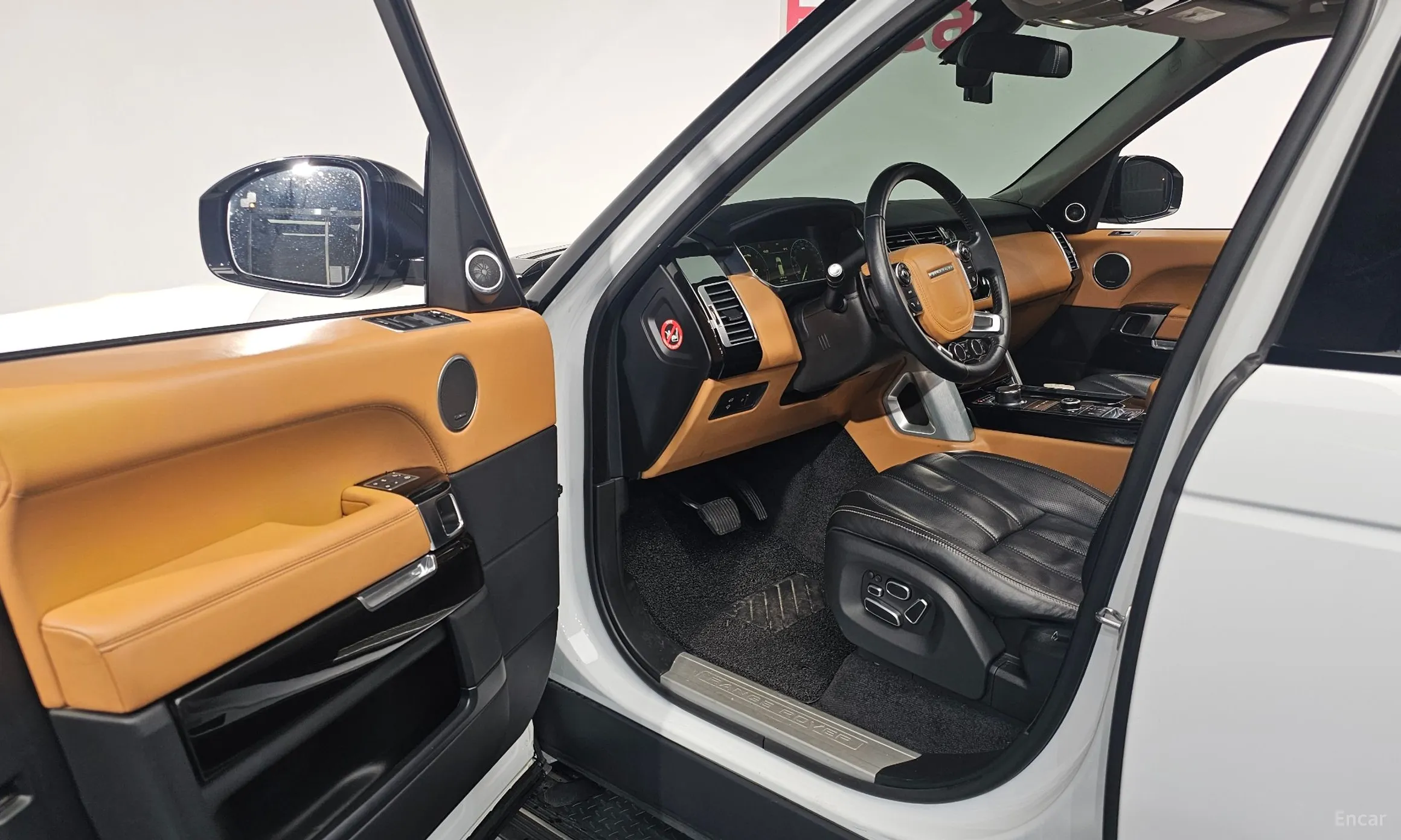 Land Rover Range Rover 4th Generation превью 10