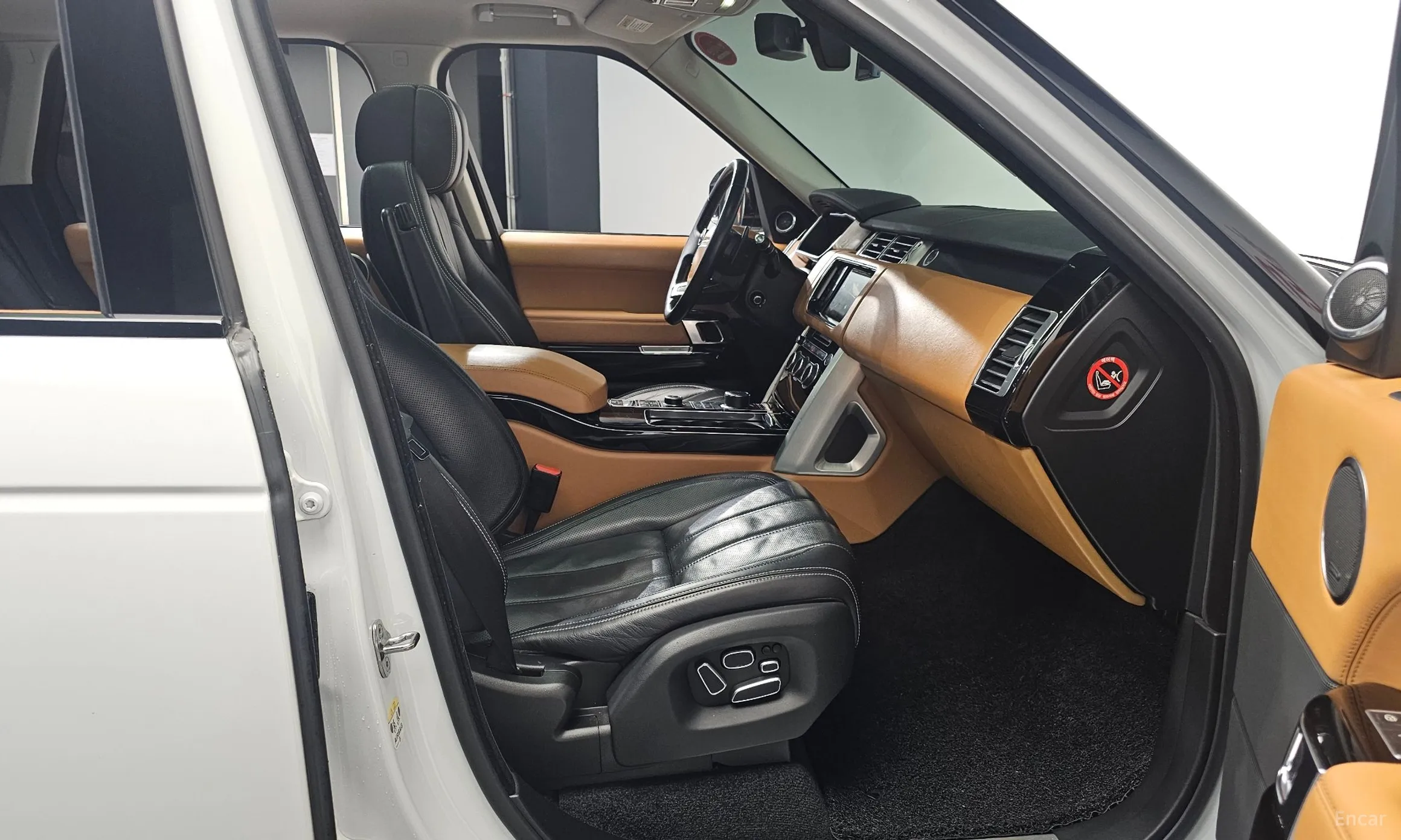 Land Rover Range Rover 4th Generation превью 11