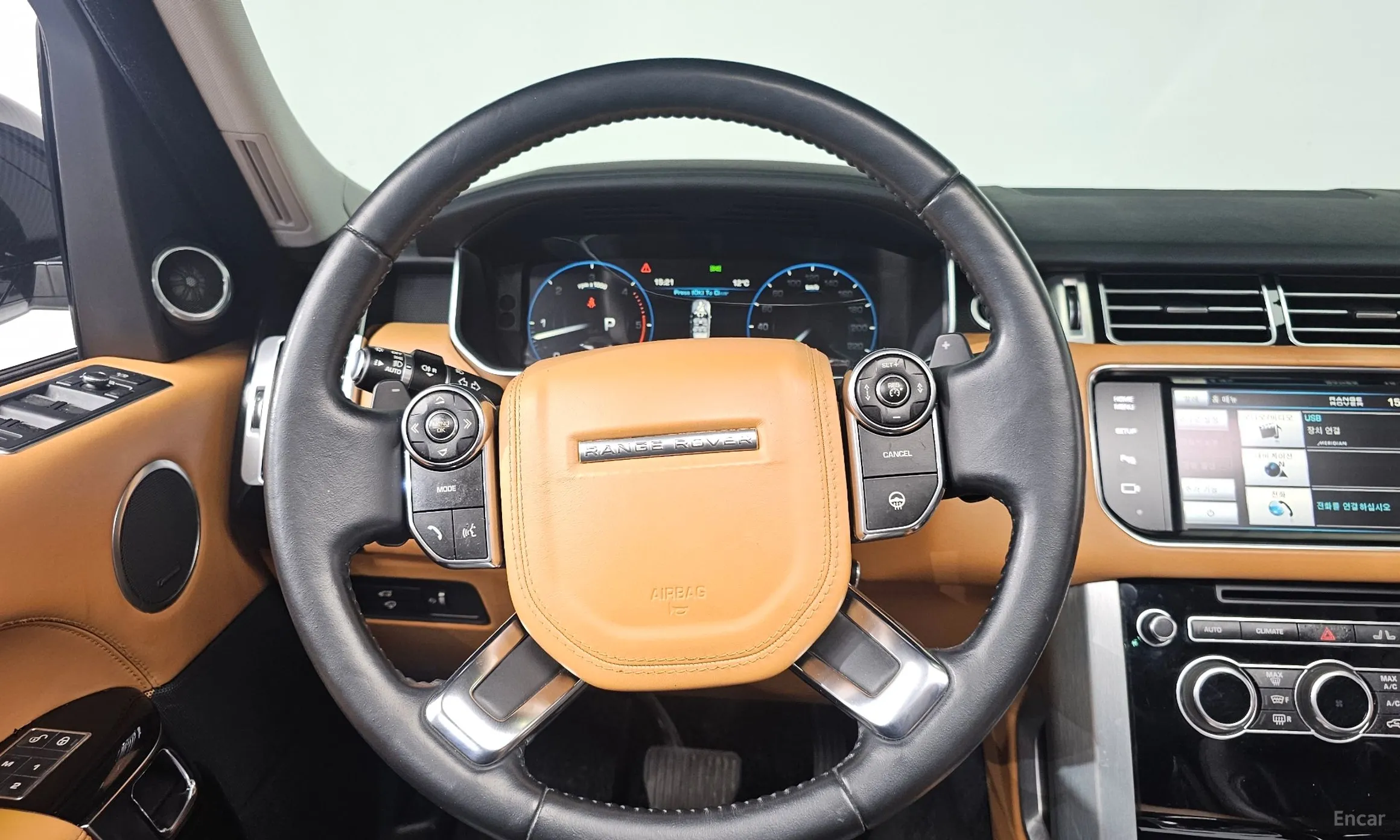 Land Rover Range Rover 4th Generation превью 13
