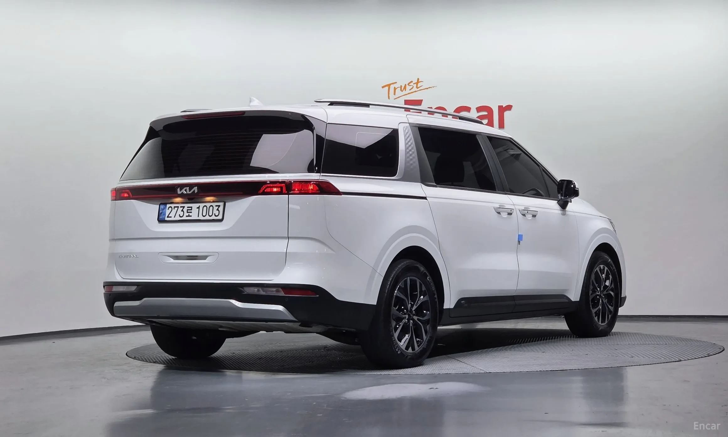 Kia Carnival Gen 4 превью 2