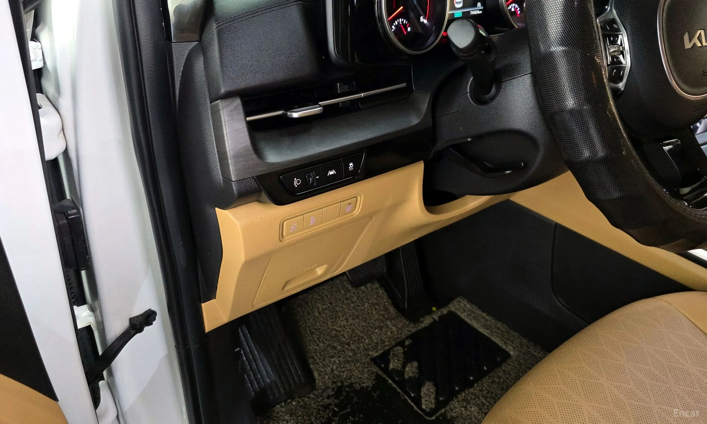 Kia Carnival Gen 4 превью 17