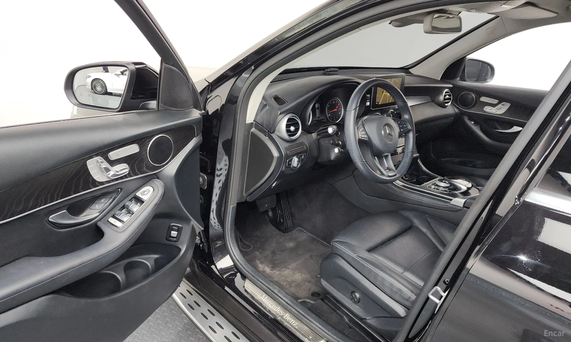 Mercedes Benz GLC-Class X253 превью 10