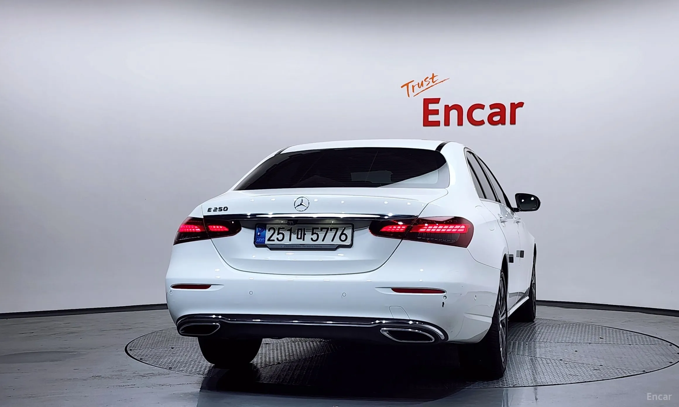 Mercedes Benz E-Class W213 превью 4