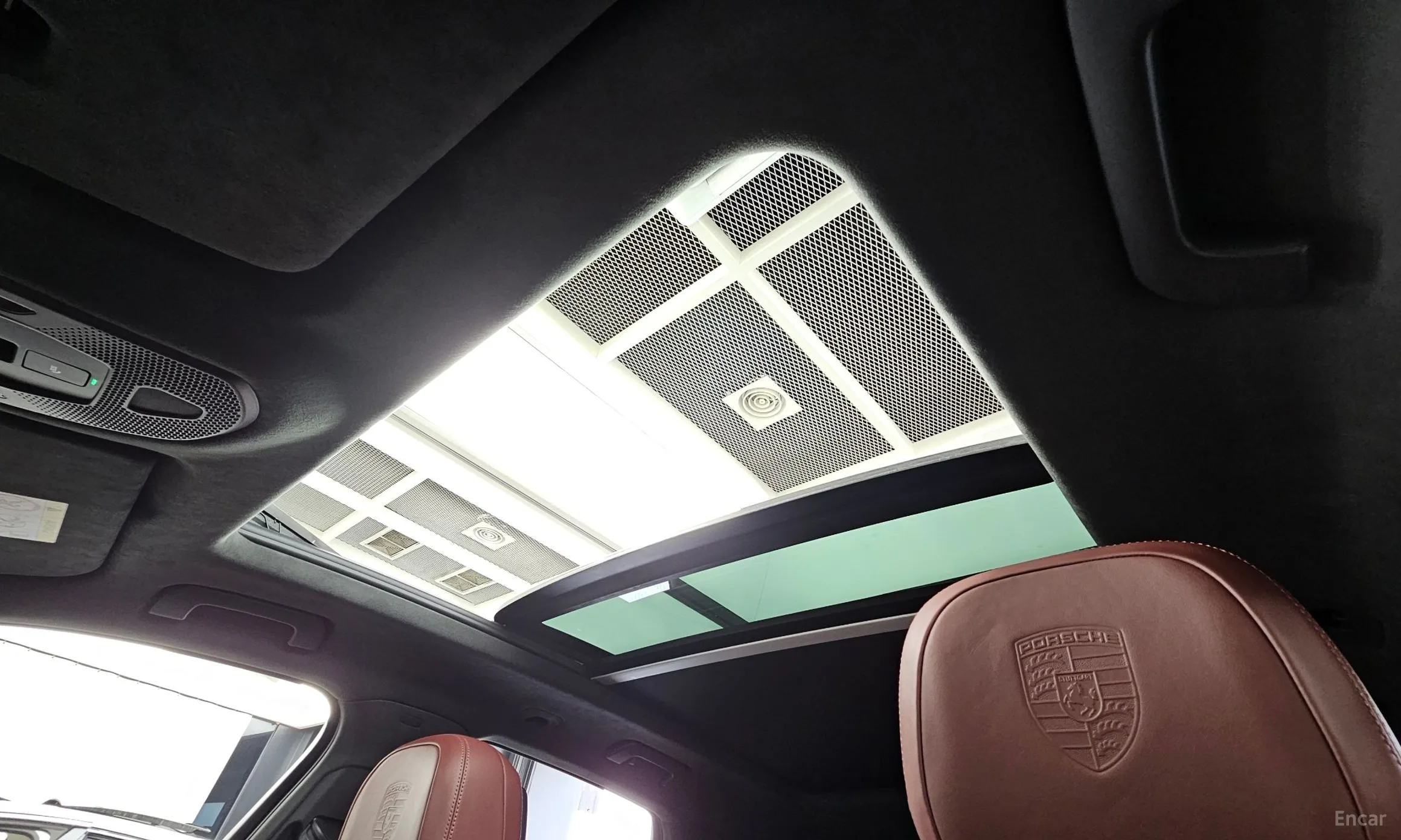 Porsche Cayenne (PO536) превью 18