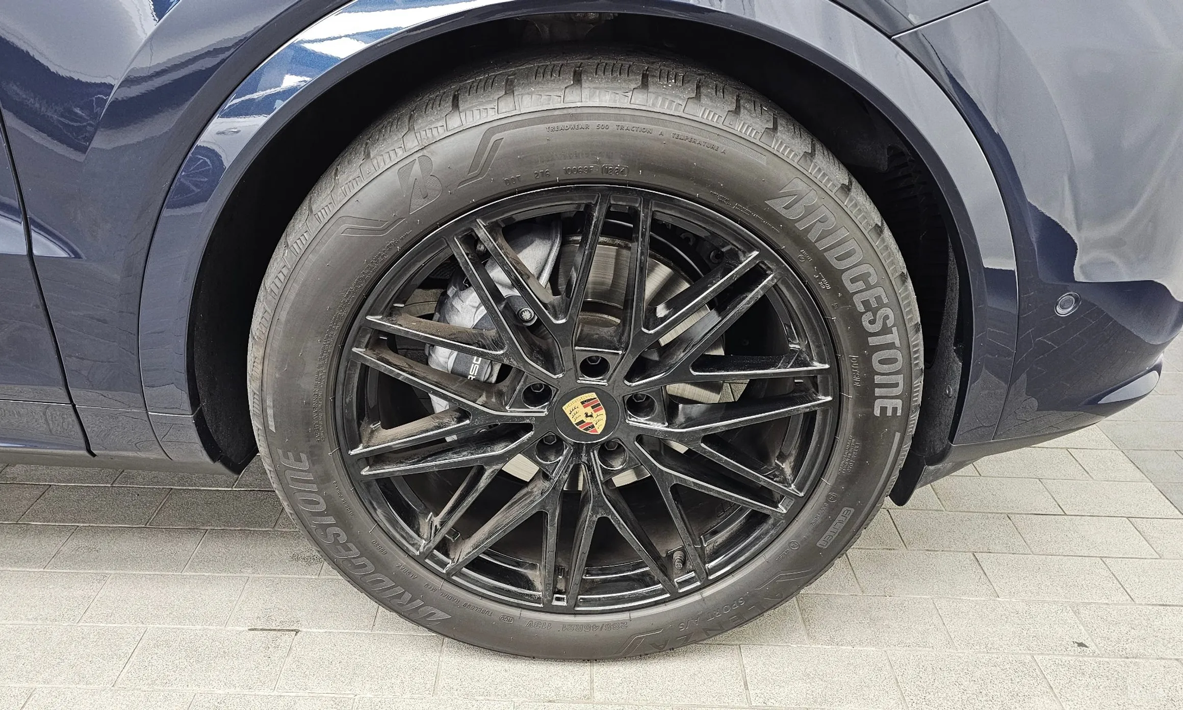 Porsche Cayenne (PO536) превью 5