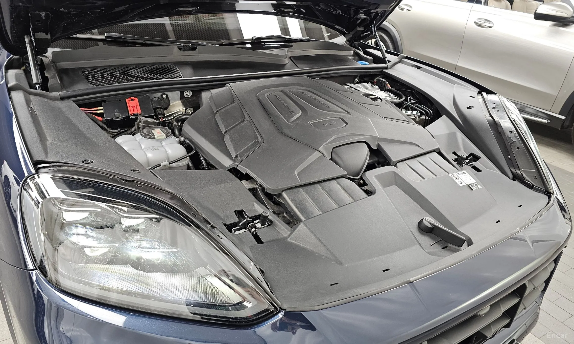 Porsche Cayenne (PO536) превью 6