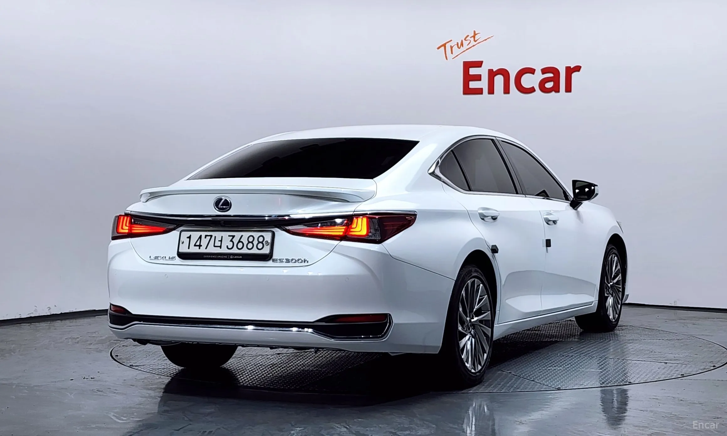 Lexus ES300h 7th Generation