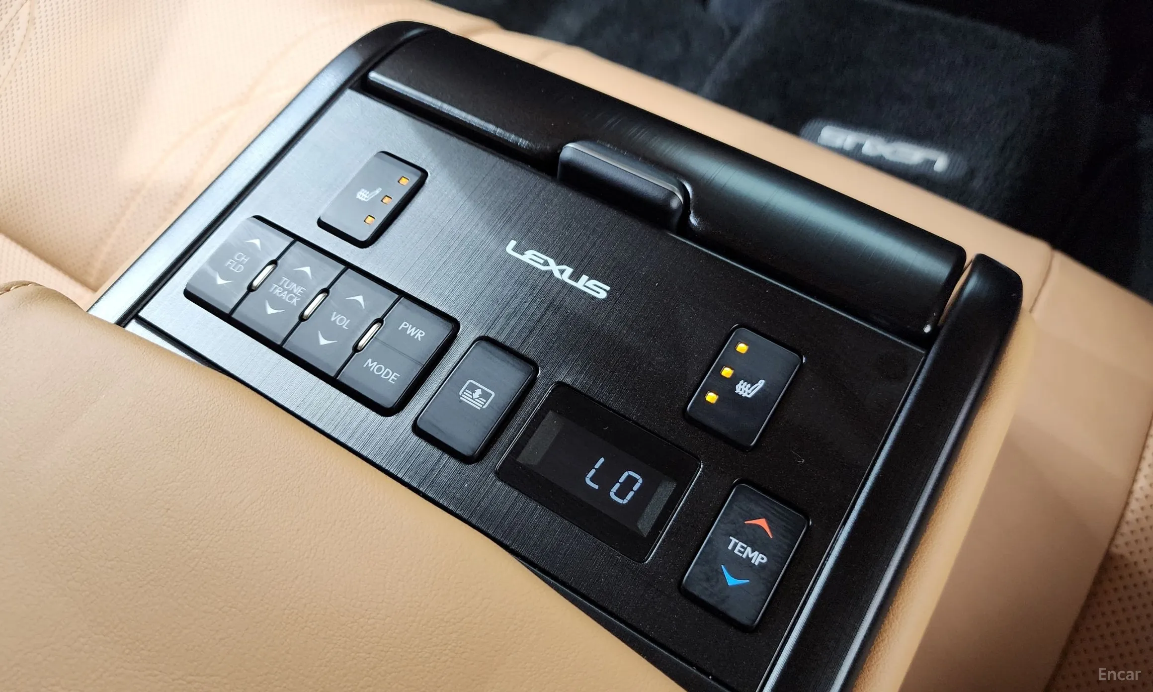 Lexus ES300h 7th Generation превью 18