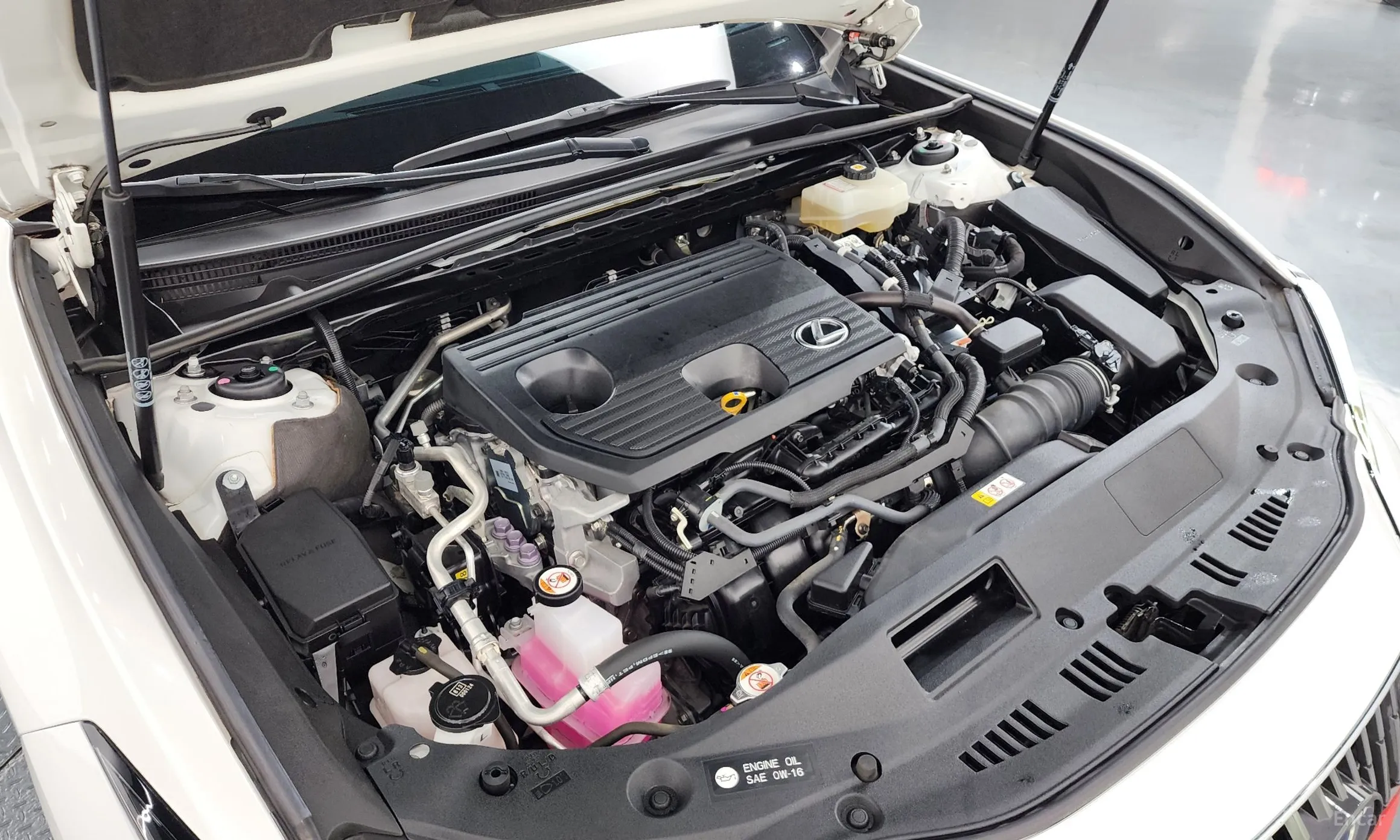 Lexus ES300h 7th Generation превью 6