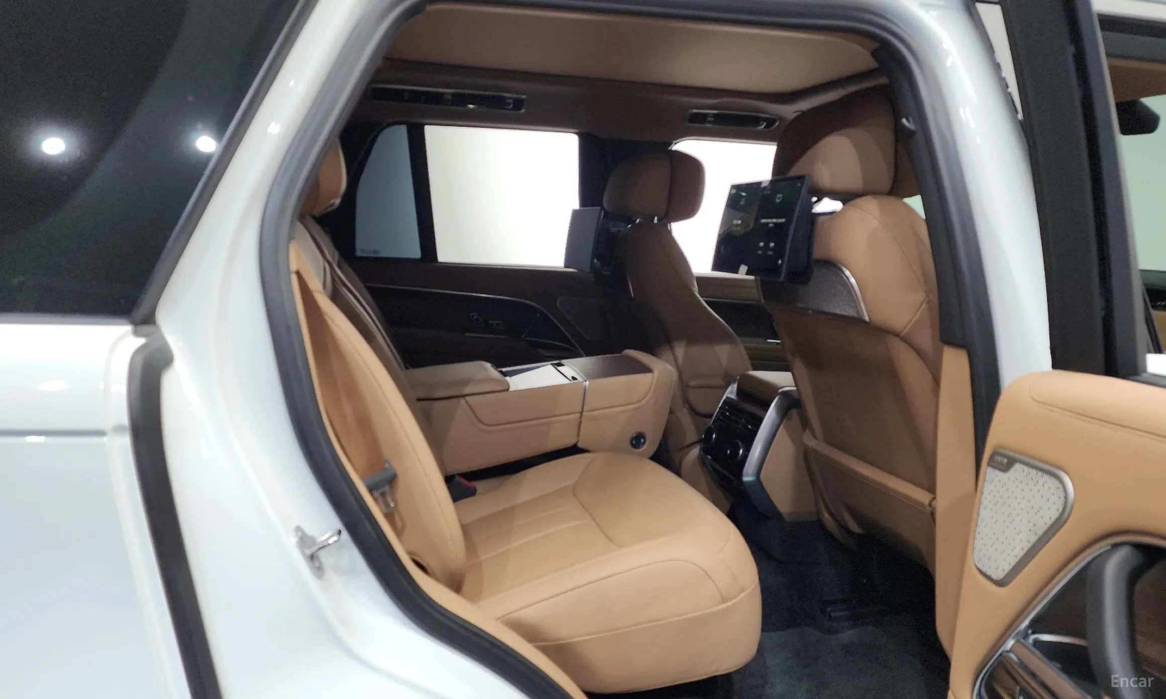 Land Rover Range Rover 5th Generation превью 12