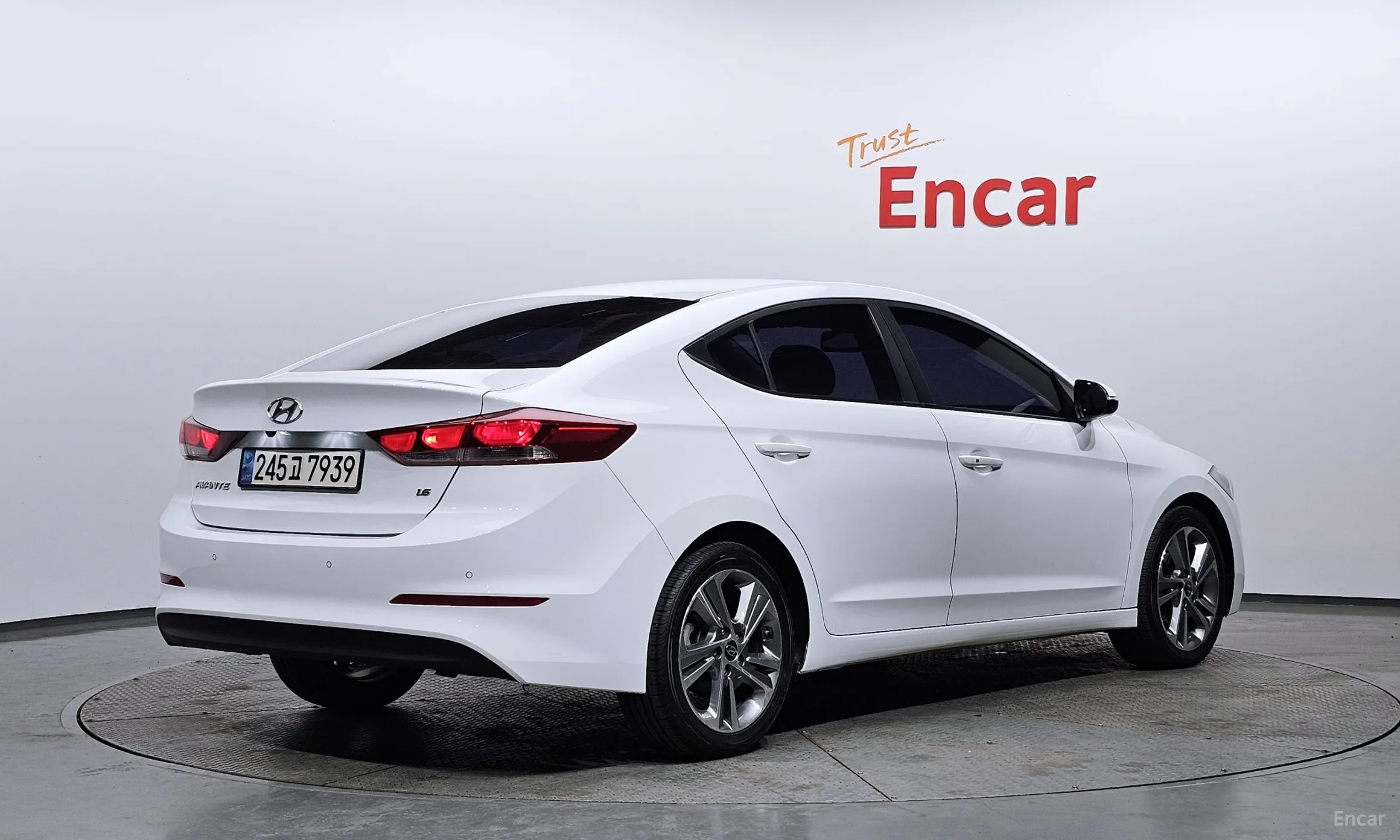 Hyundai Avante AD