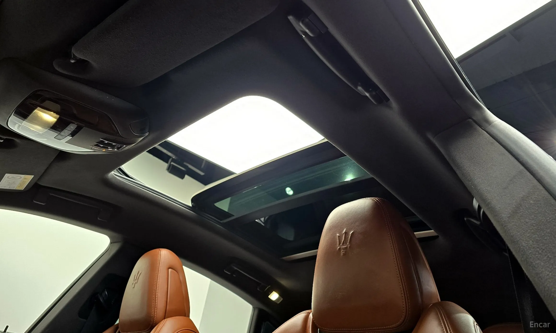 Maserati Levante превью 17