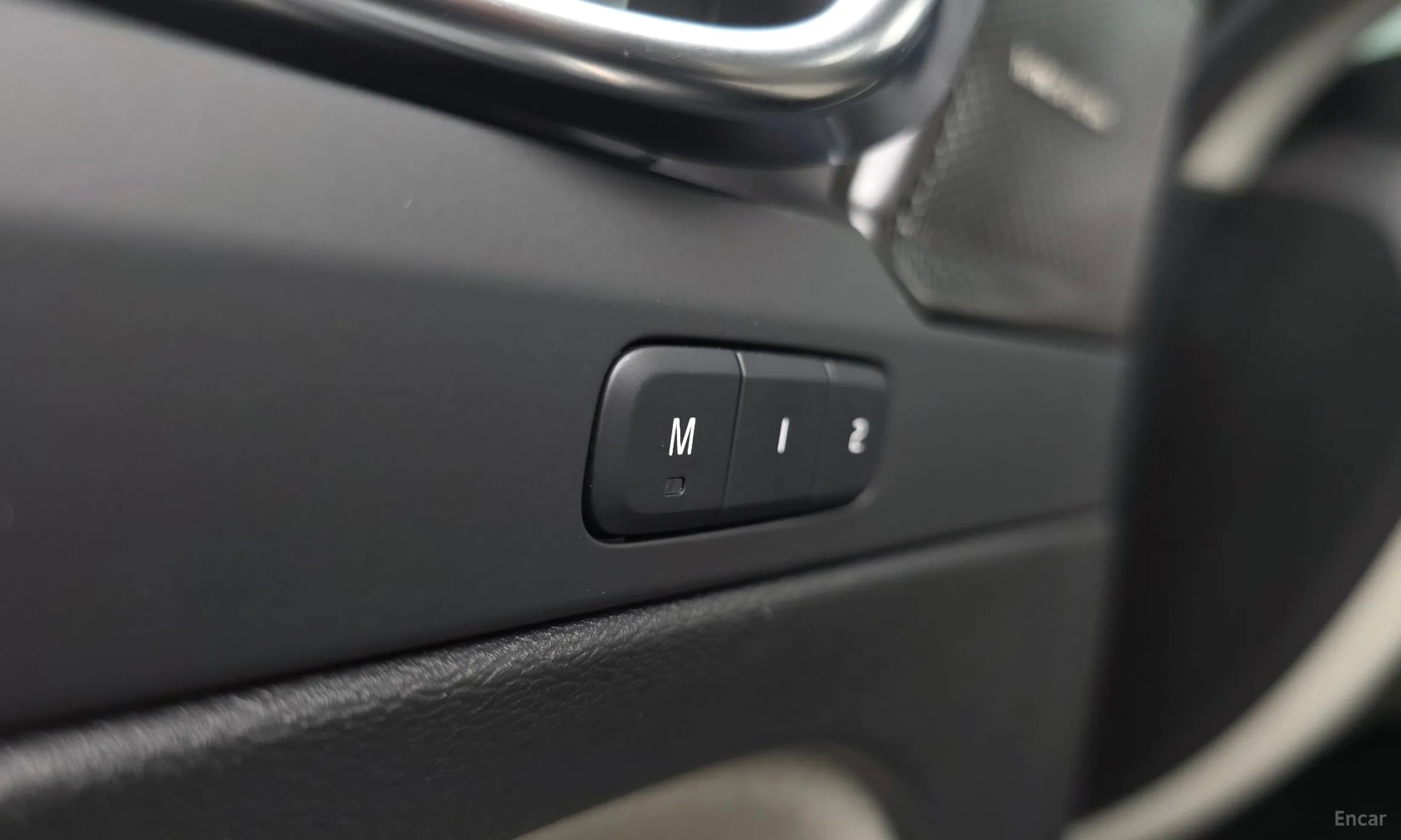 Volvo XC40 превью 19
