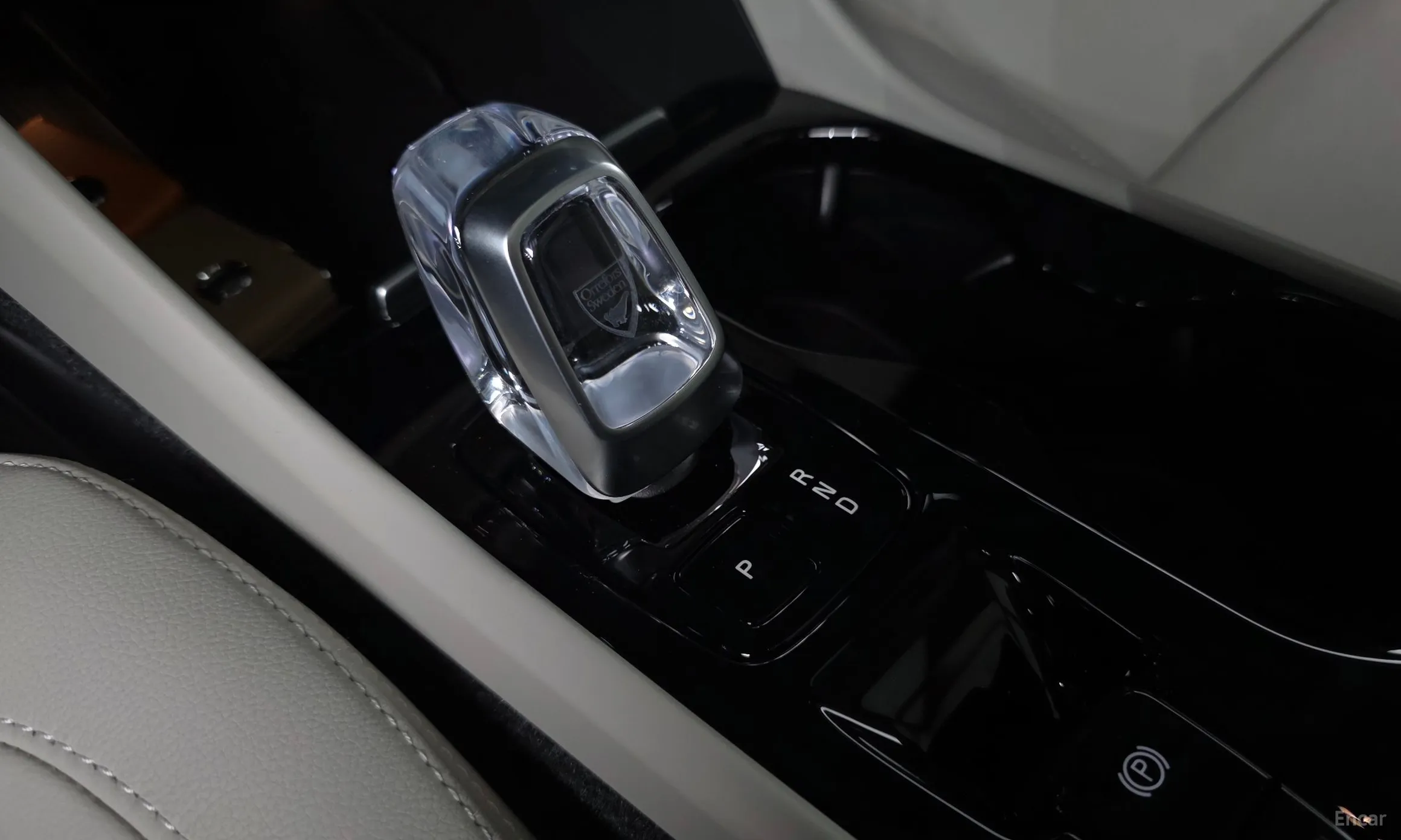Volvo XC40 превью 9