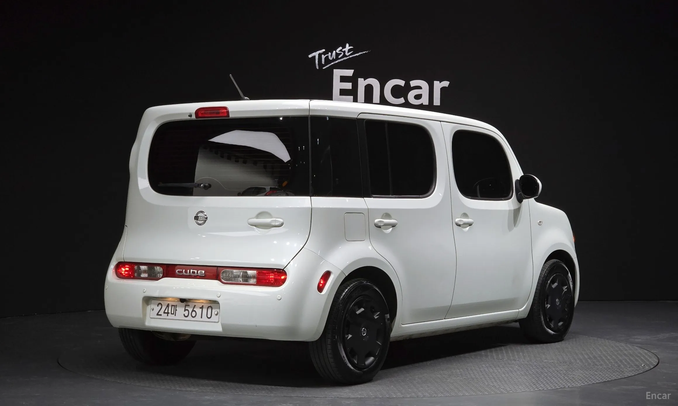 Nissan Cube превью 2