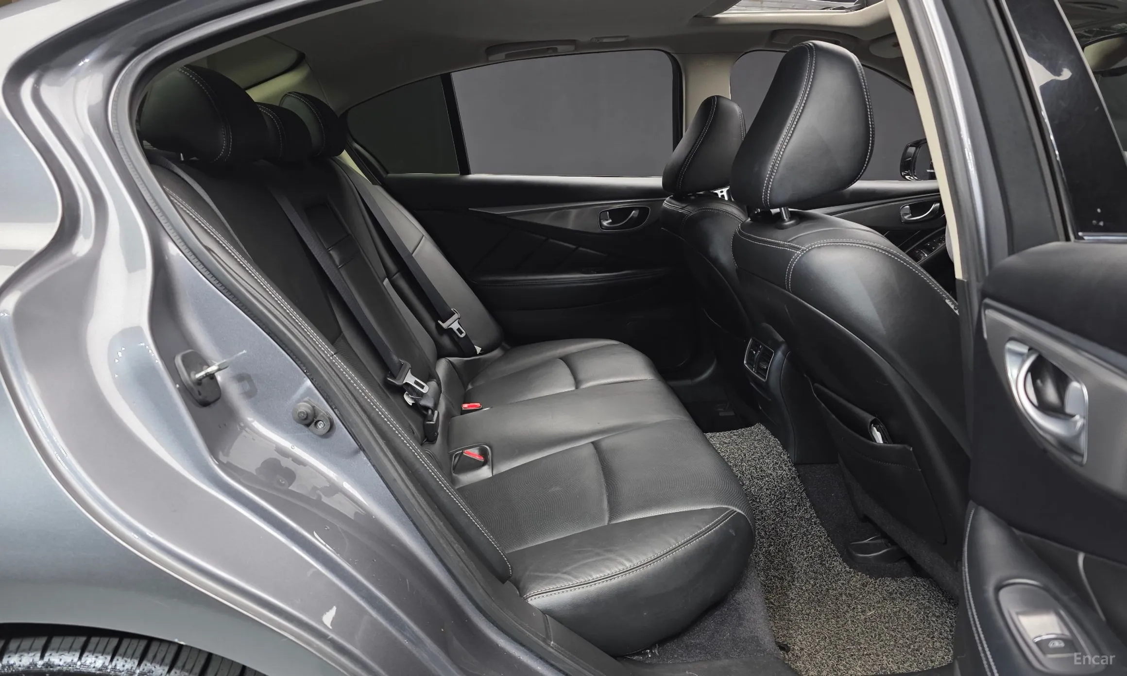 Infiniti Q50 превью 12