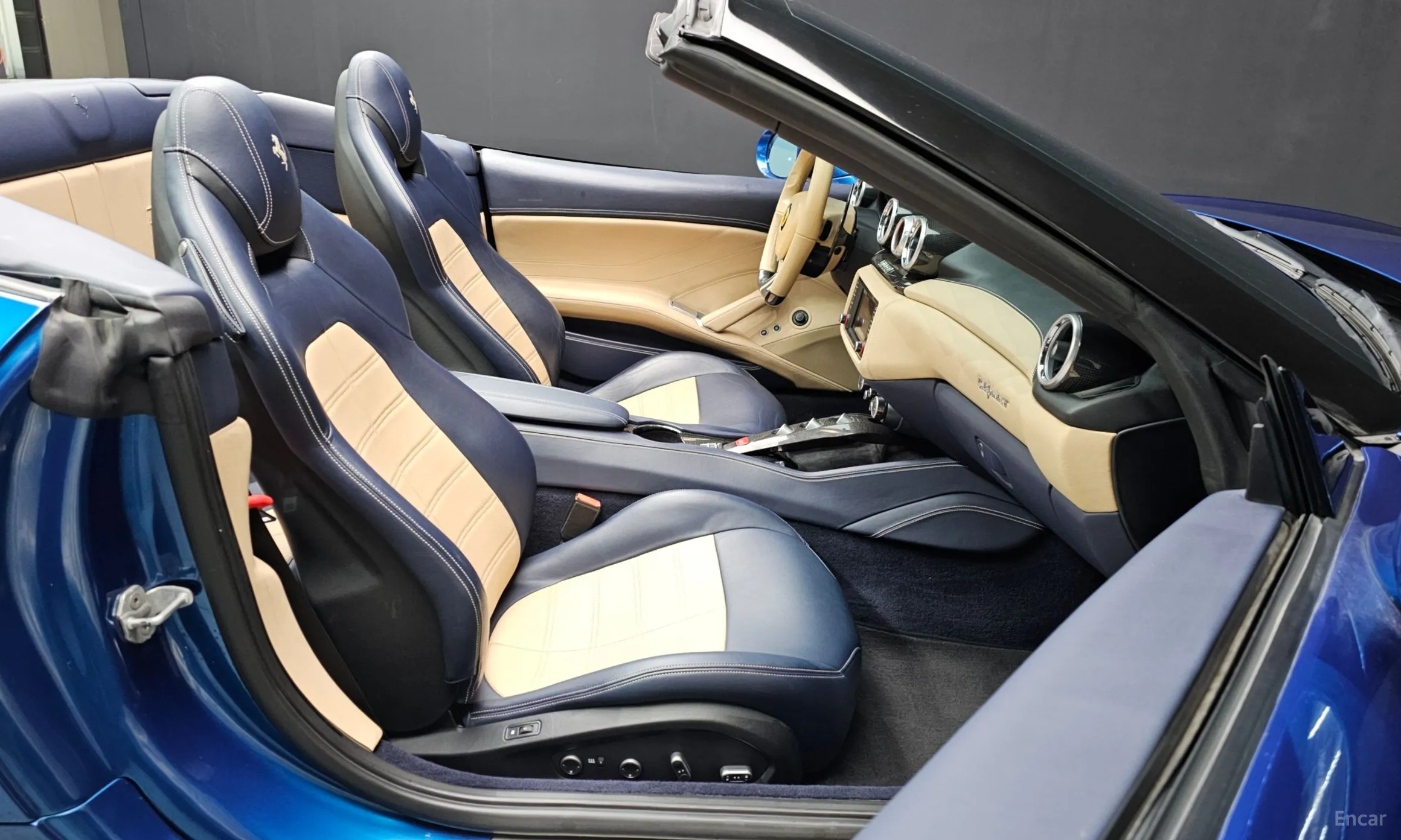Ferrari California превью 11