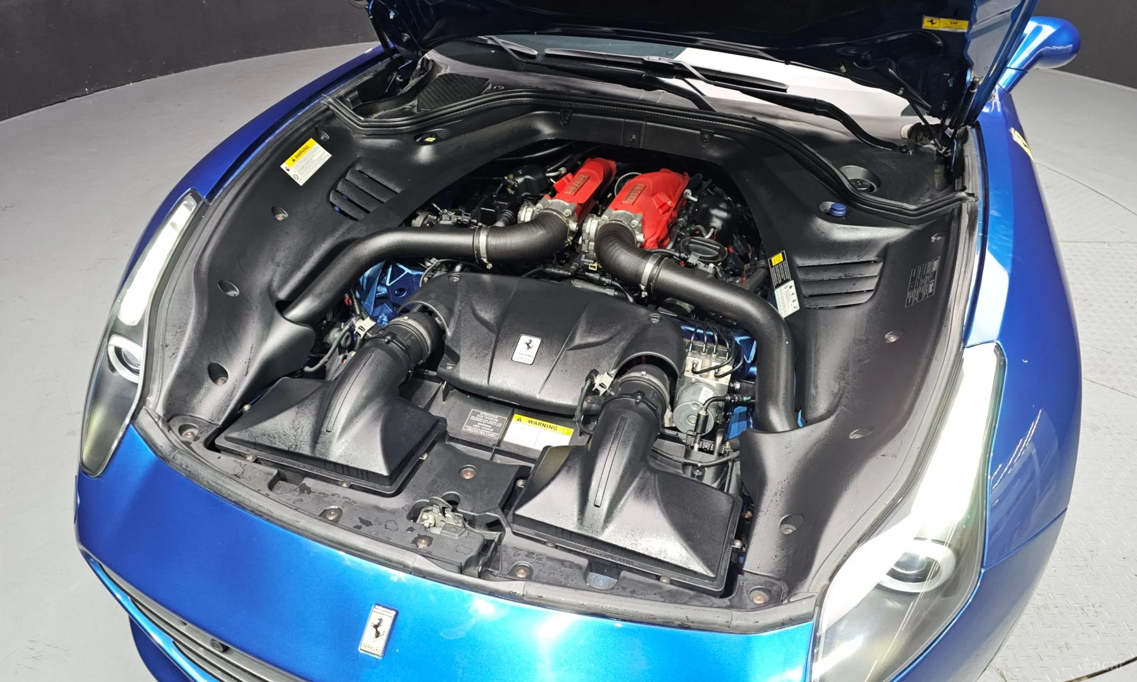 Ferrari California превью 6
