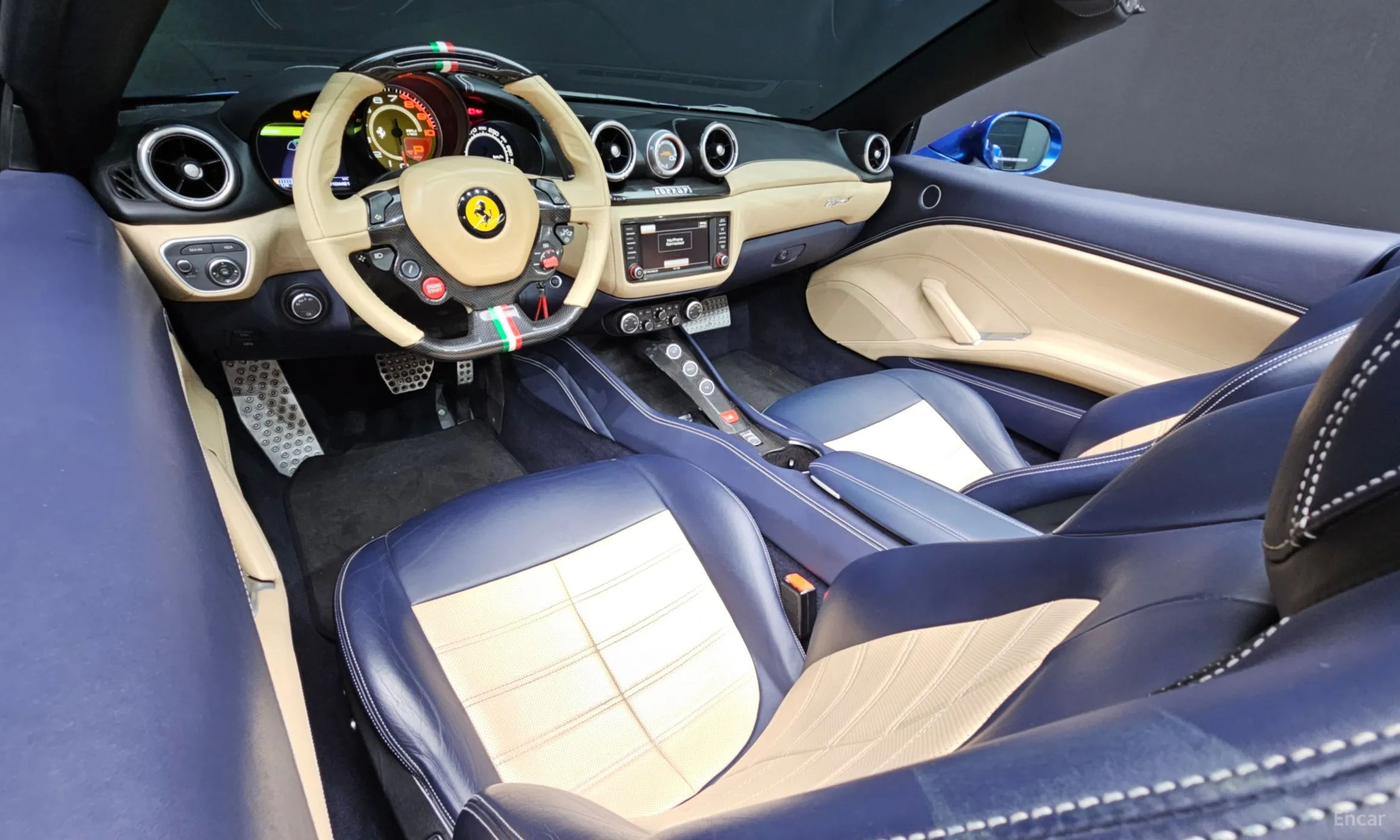 Ferrari California превью 7