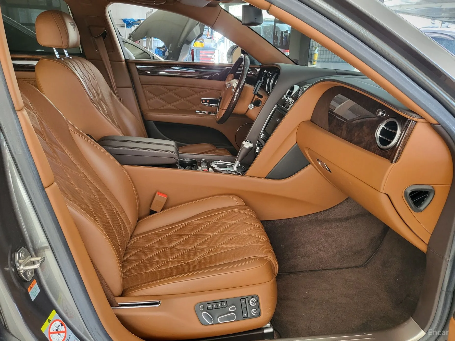 Bentley Flying Spur 2nd Generation превью 9