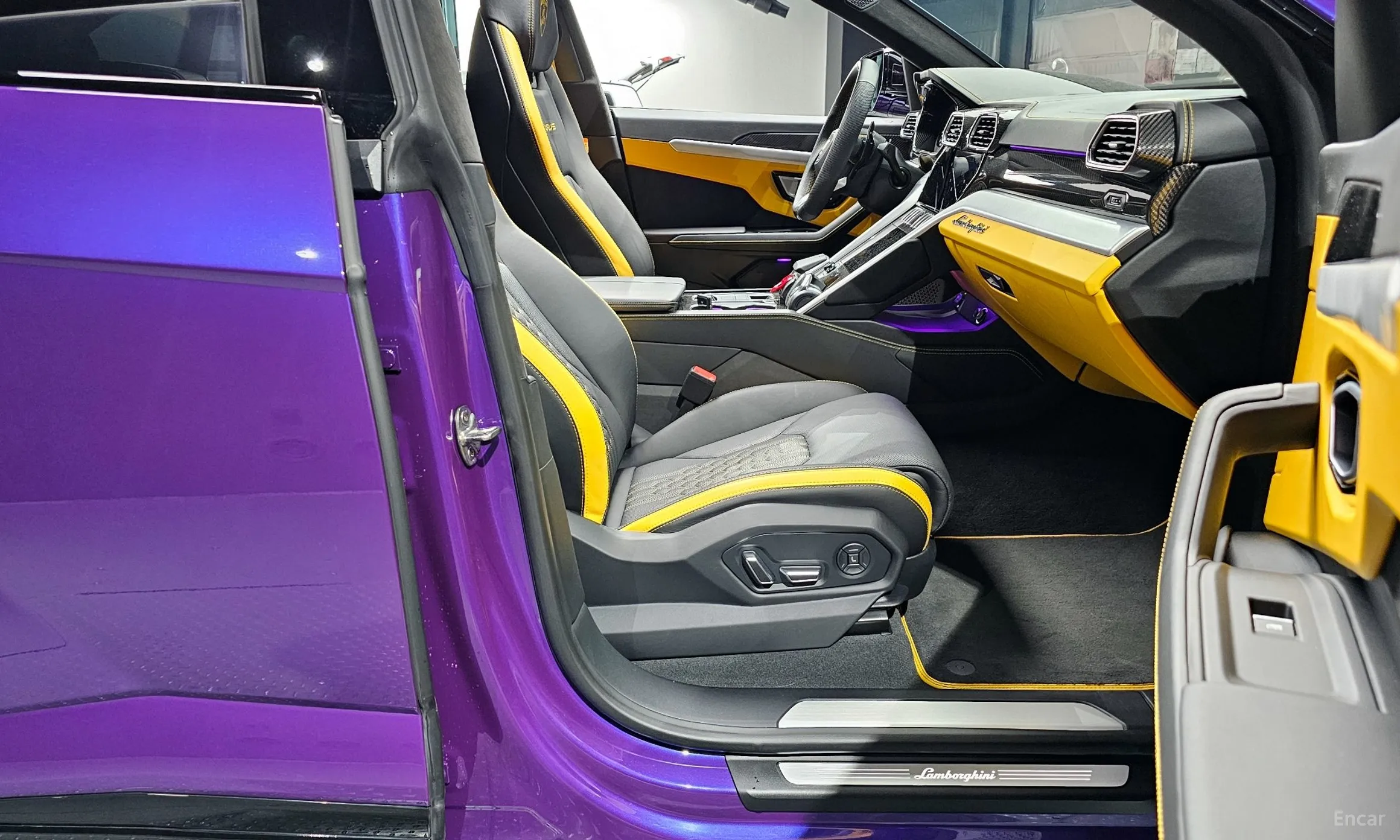 Lamborghini Urus превью 10