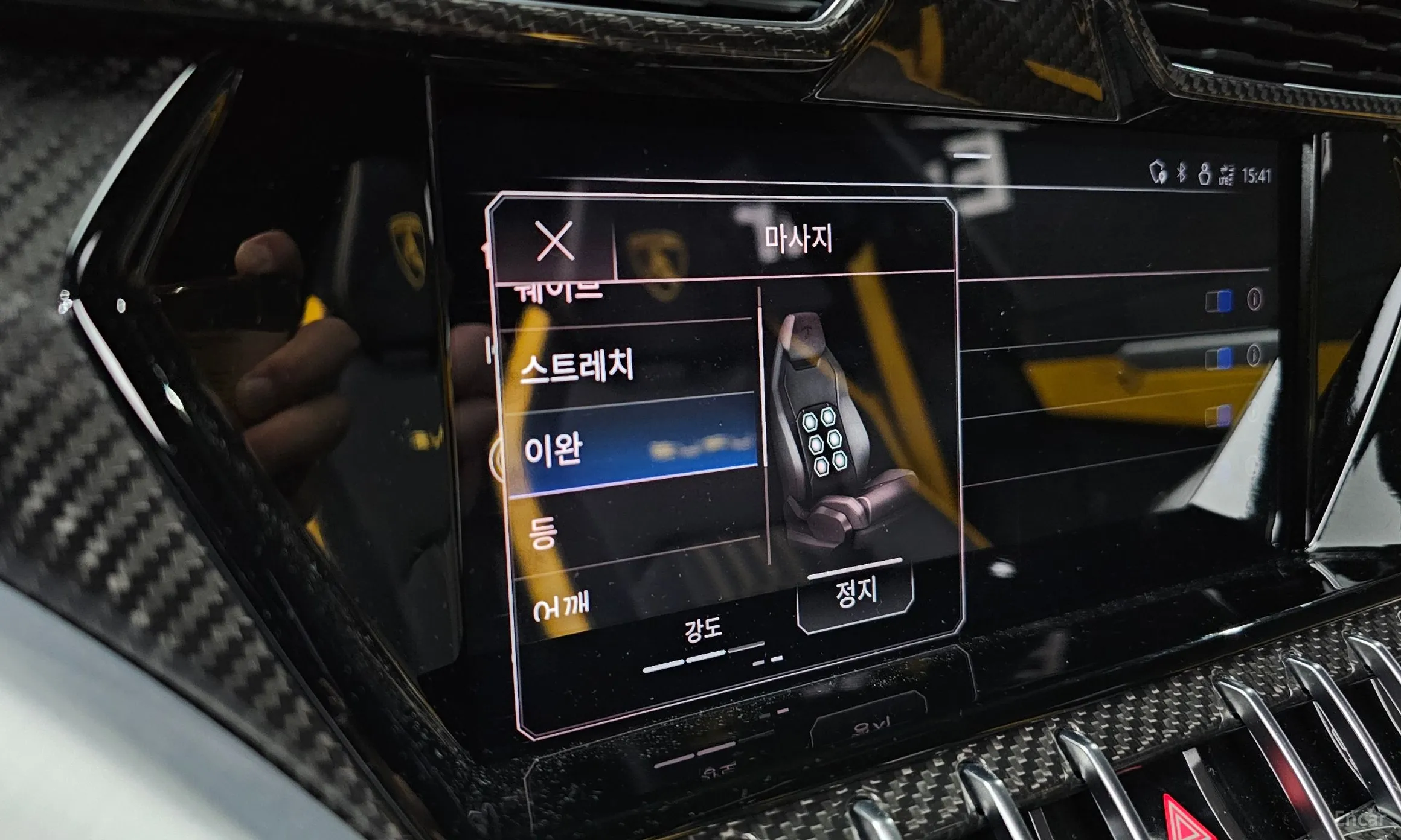 Lamborghini Urus превью 17