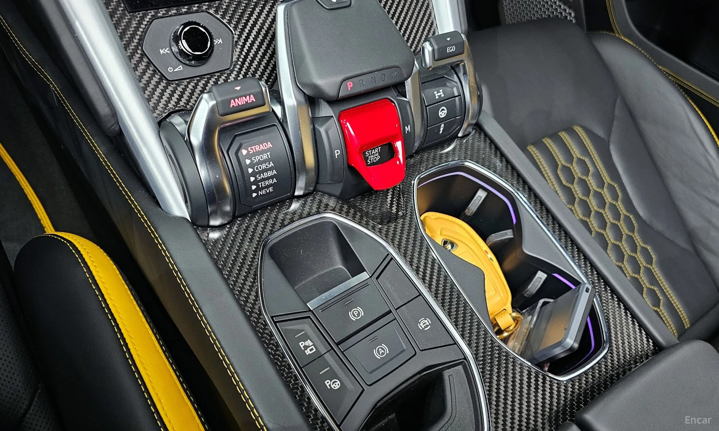 Lamborghini Urus превью 9
