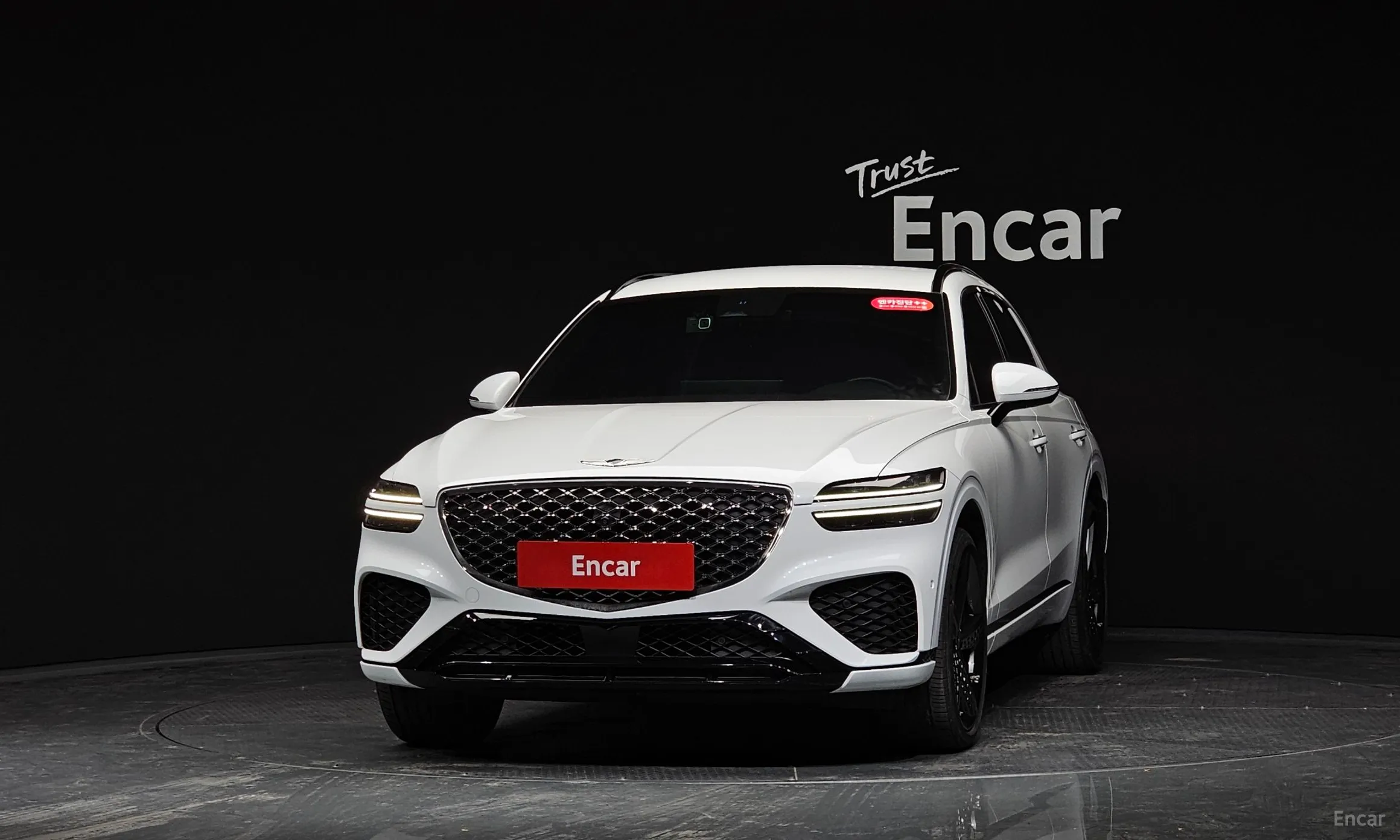 Genesis GV70 превью 3