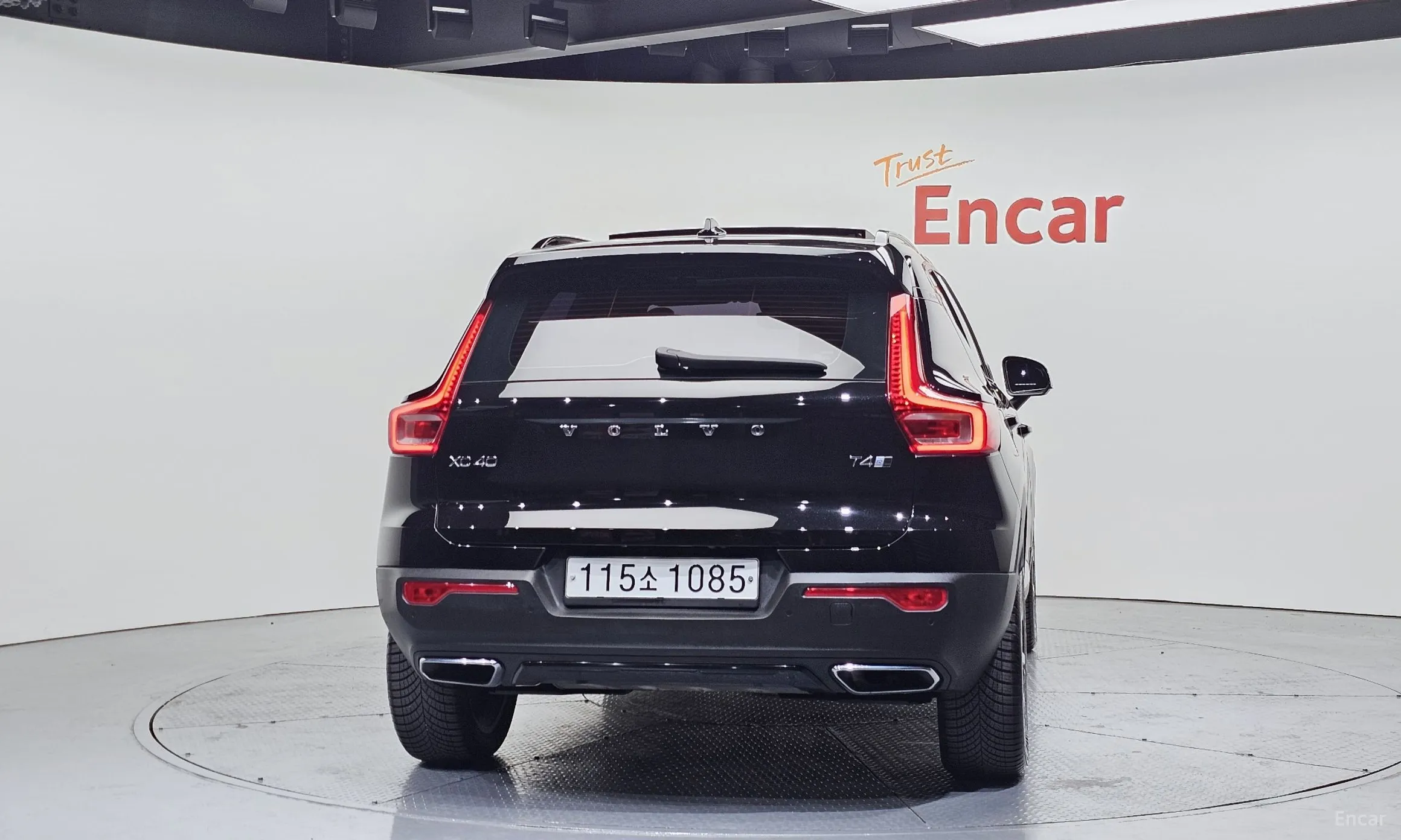 Volvo XC40 превью 4