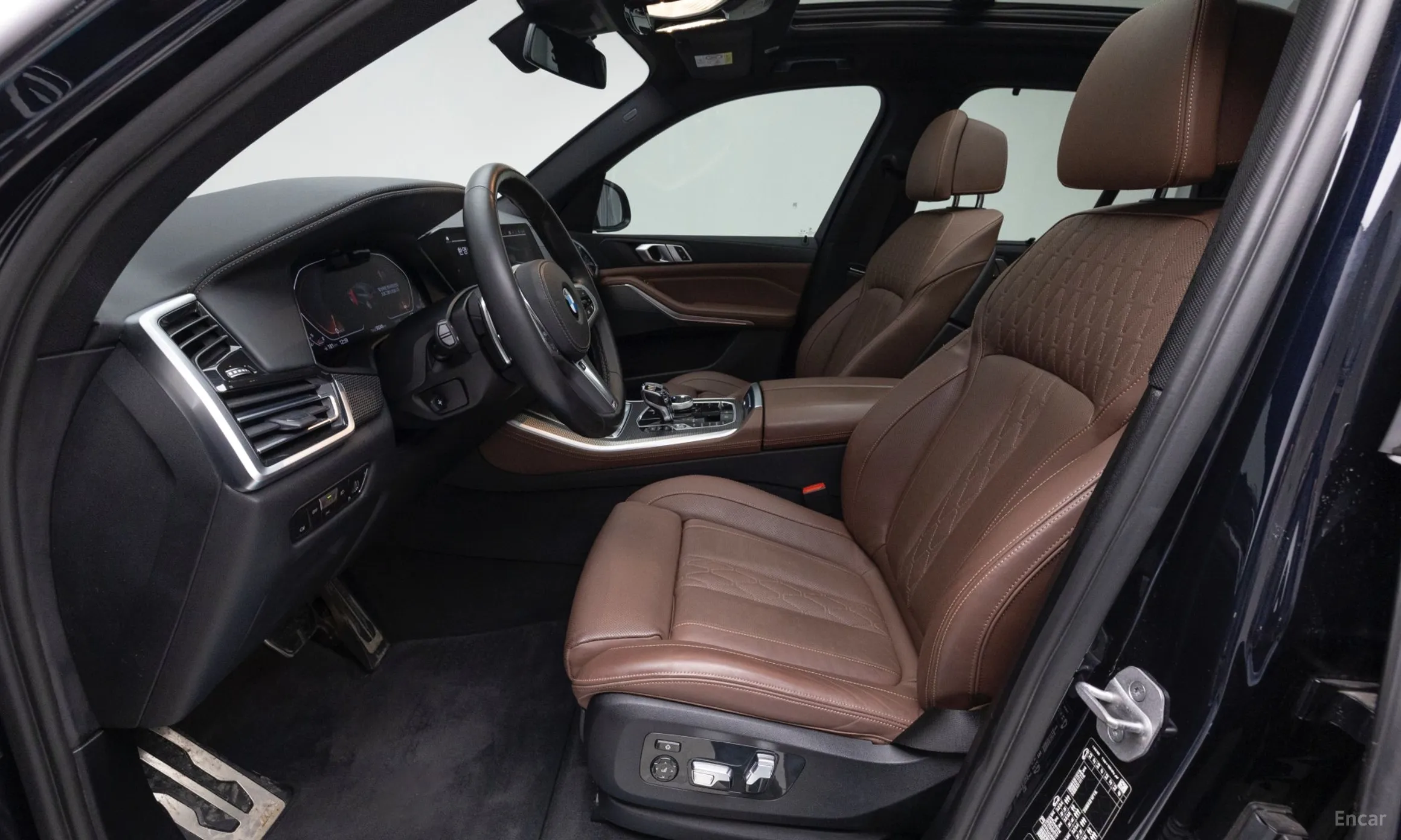 BMW X5 (G05) превью 10