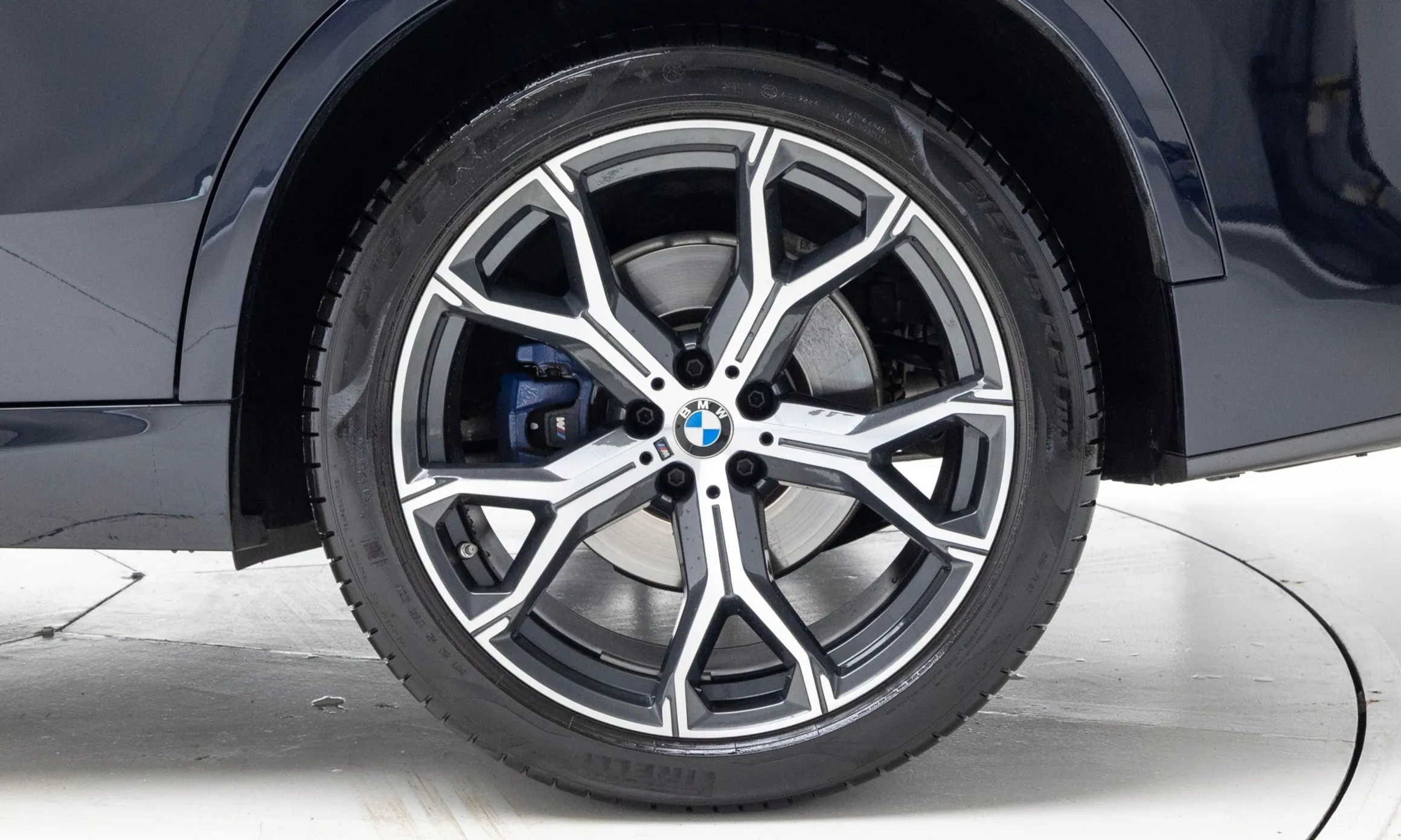 BMW X5 (G05) превью 5