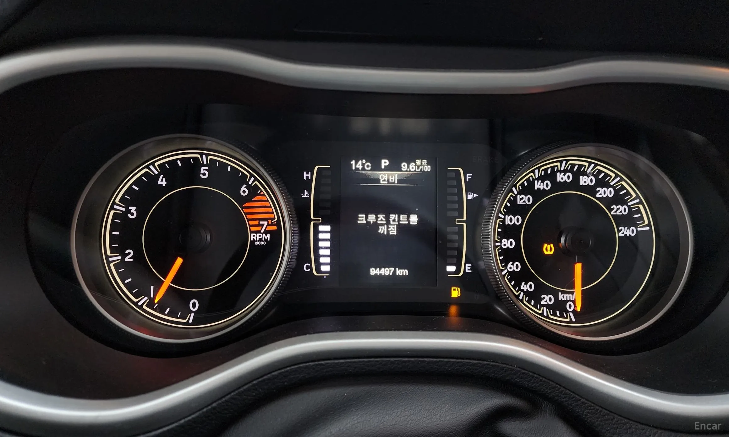 Jeep Cherokee (KL) превью 8
