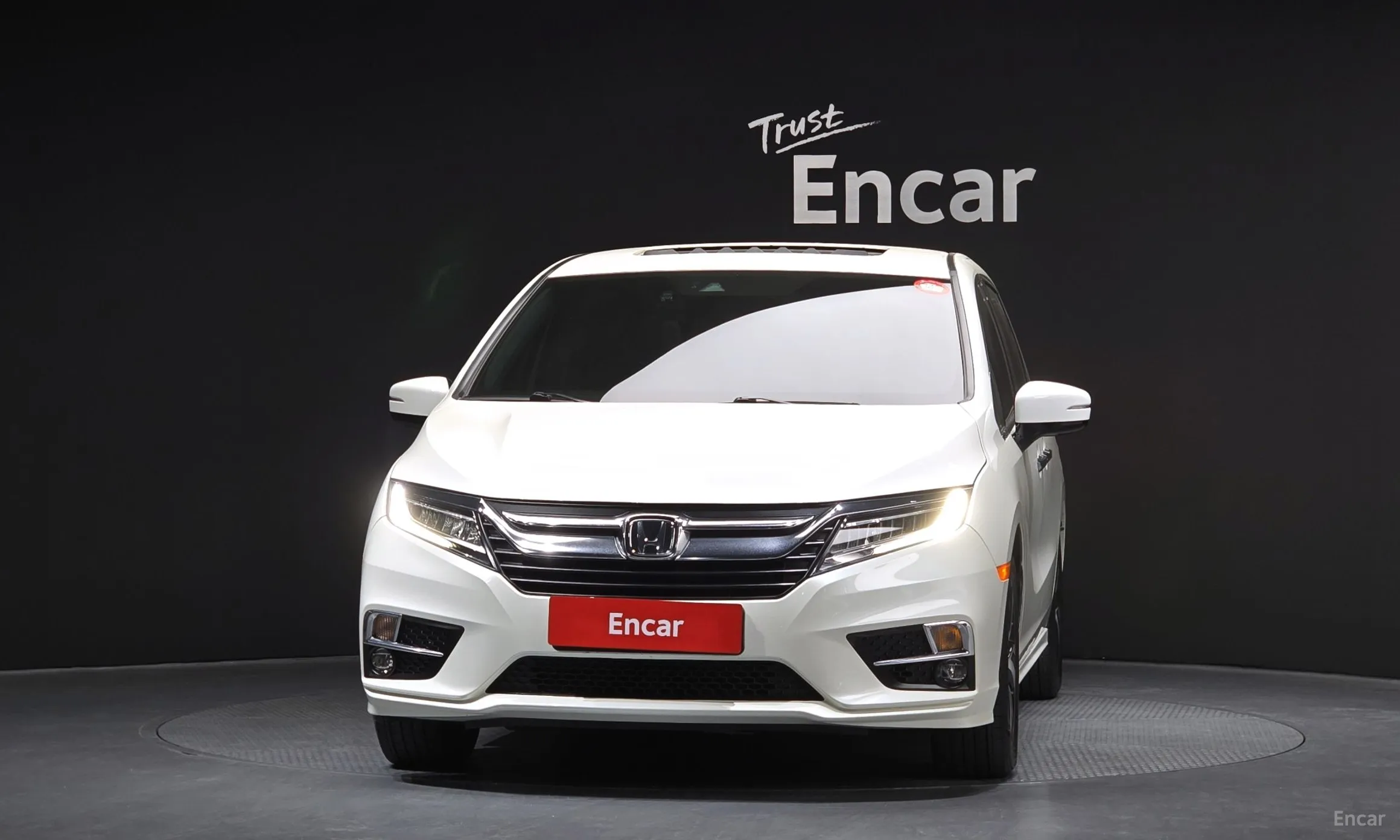 Honda Odyssey превью 3