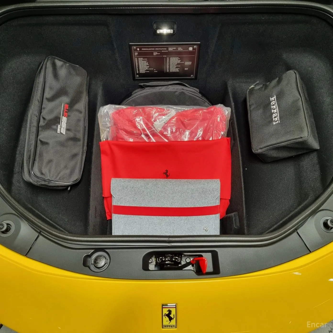Ferrari 296 GTB превью 7