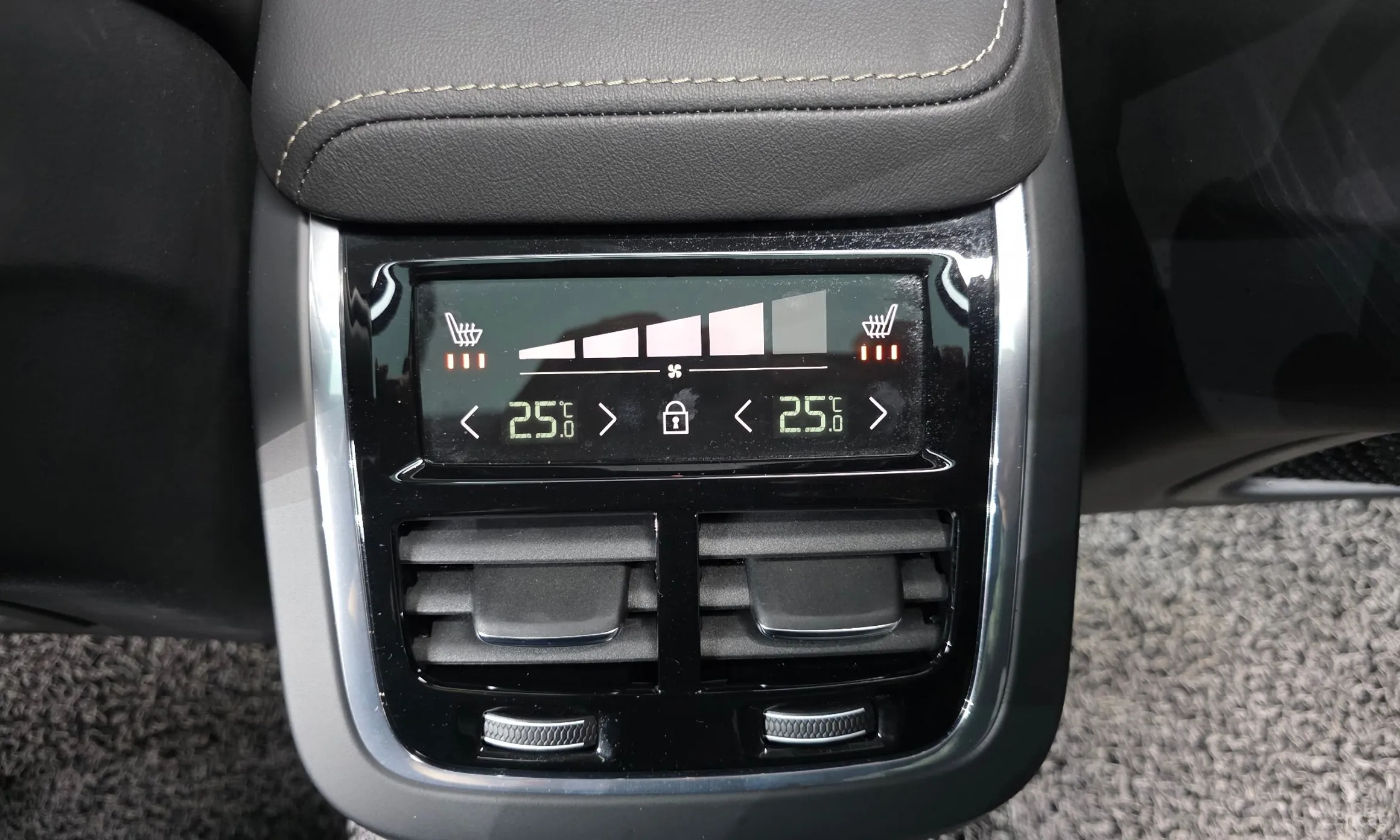 Volvo S60 3rd Generation превью 18
